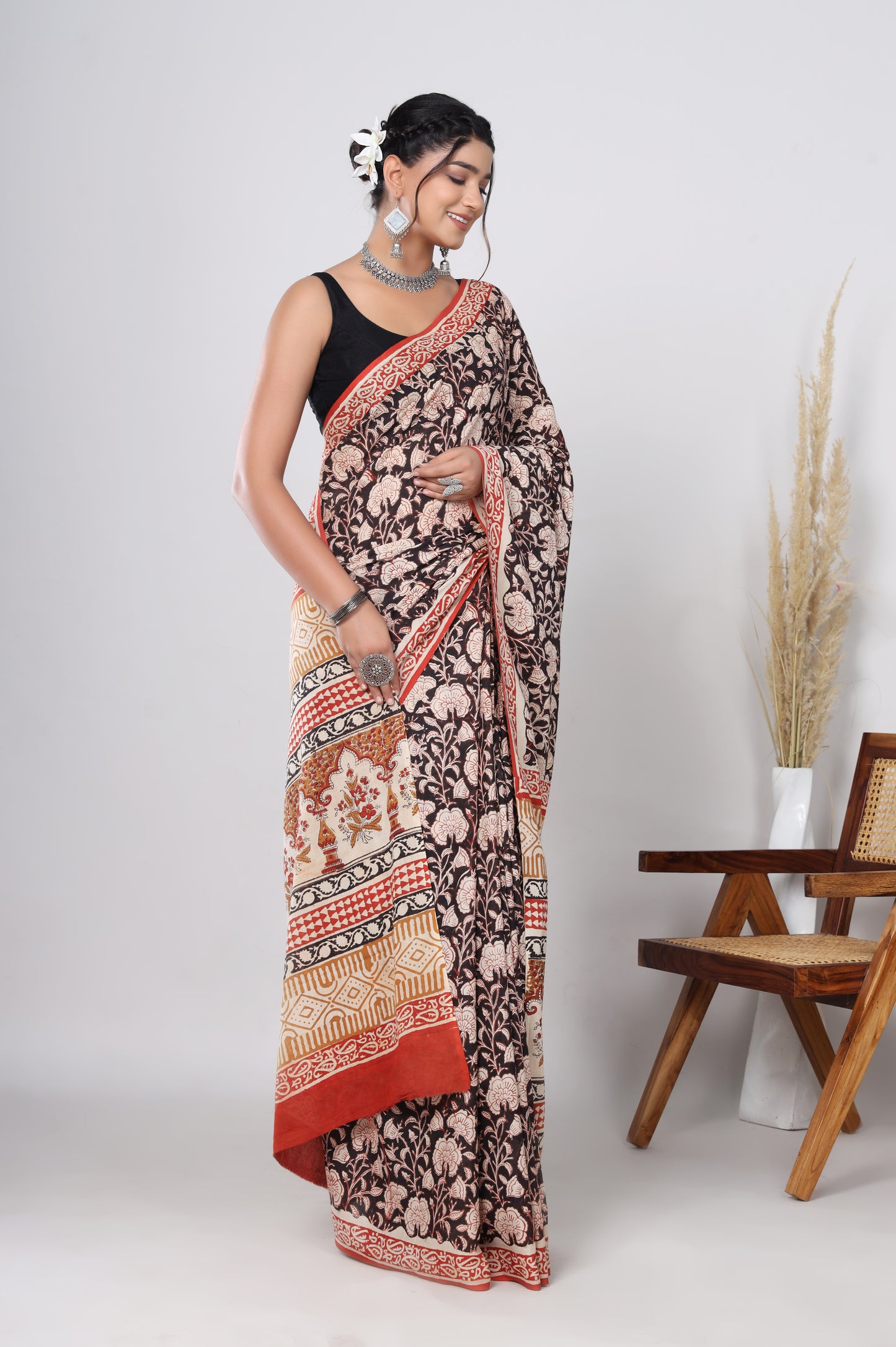 Hand Block Printed Green Floral Cotton Mulmul Saree with Blouse Piece