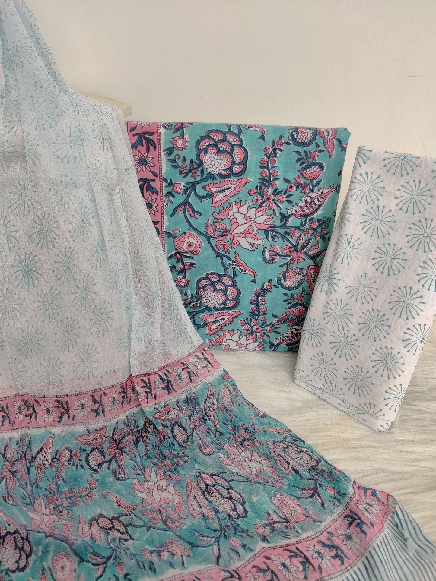 (SALE) HAND BLOCK PRINTED COTTON SUIT WITH PURE CHIFFON DUPATTA