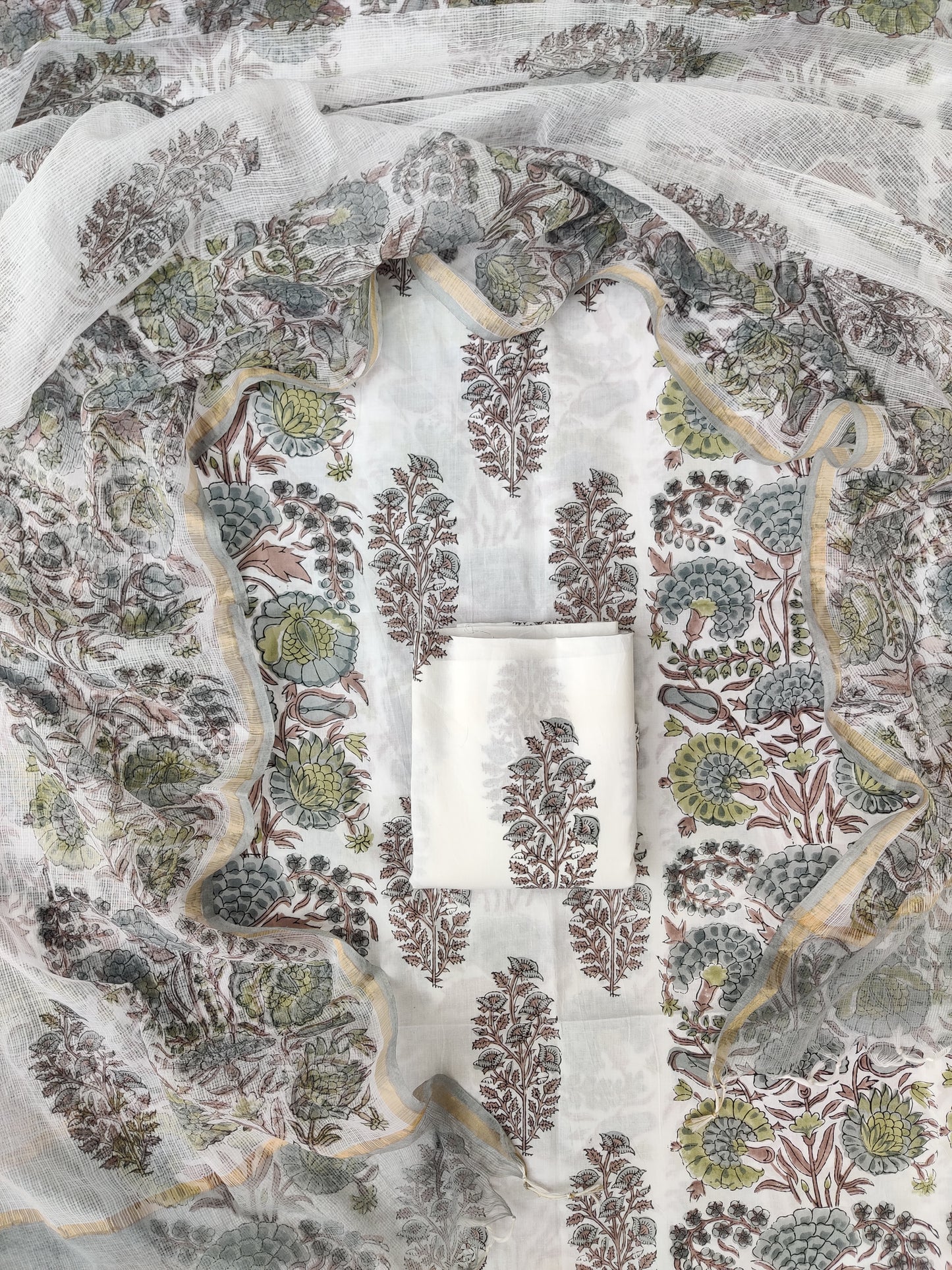 Hand Block Printed Cotton Suit with Cotton Kota Doria dupatta4