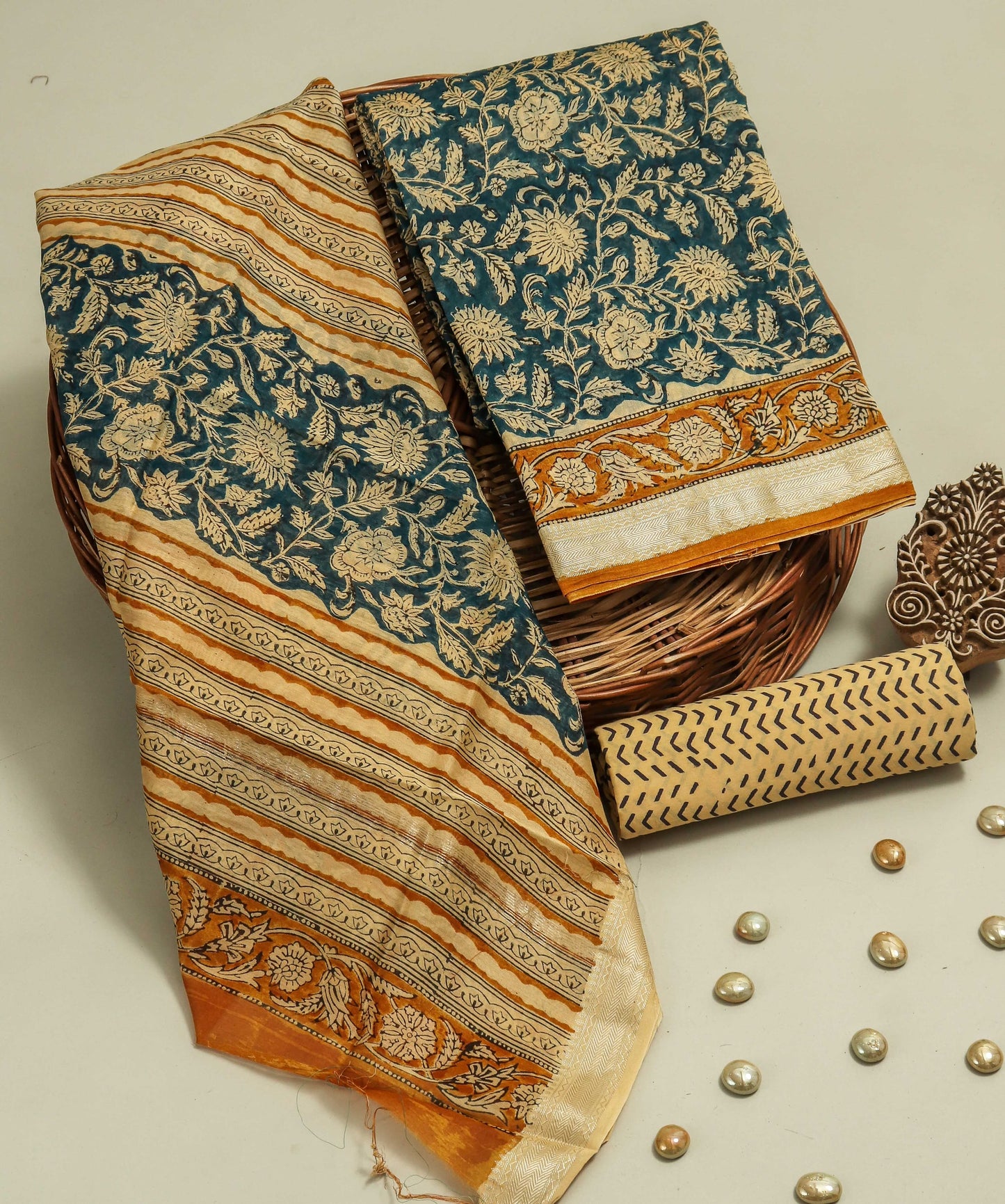 Hand Block Printed Maheshwari Silk Suit with Maheshwari Silk Dupatta  2