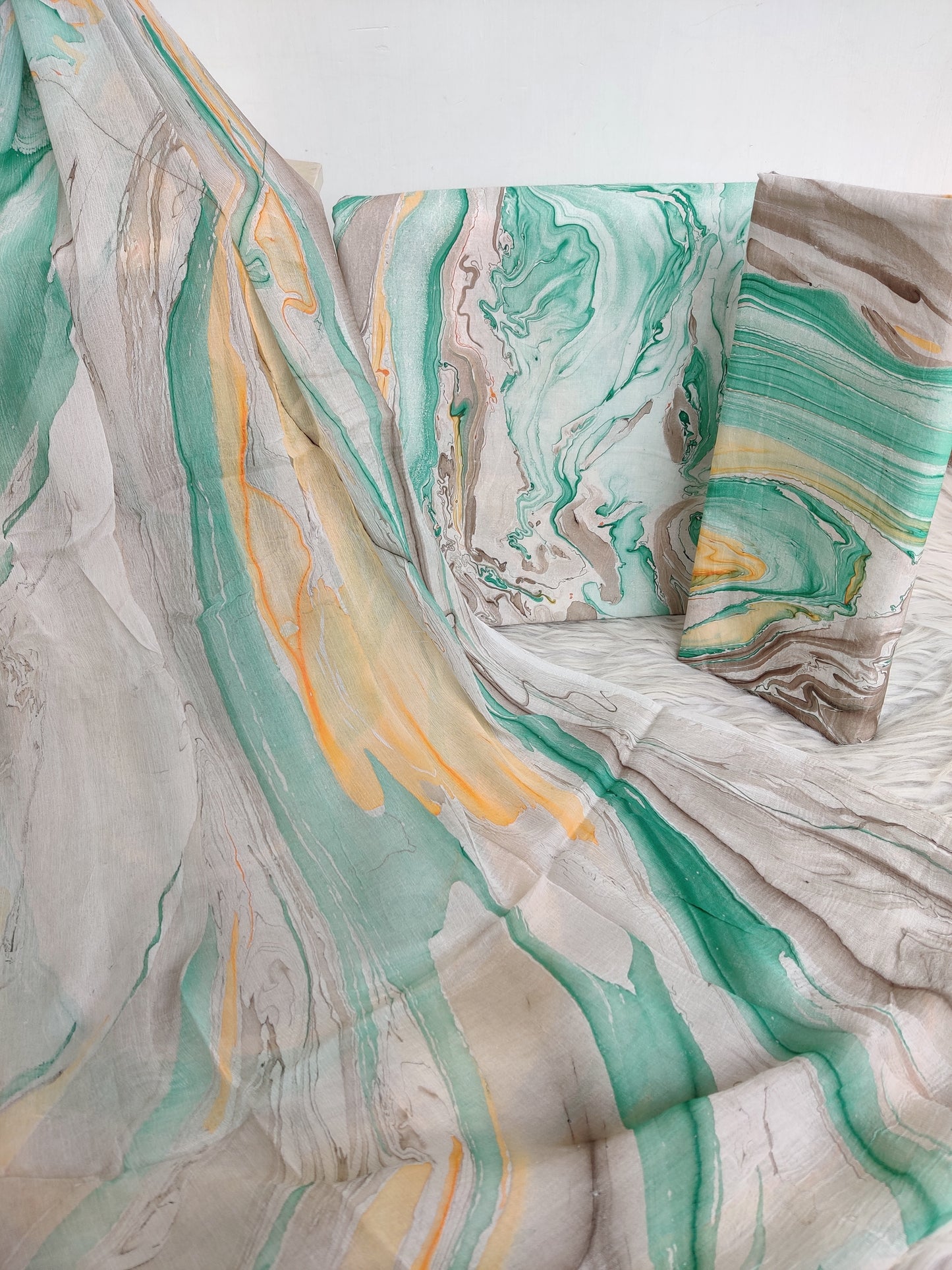 (MARBLE) PRINTED COTTON SUIT WITH PURE CHIFFON DUPATTA3