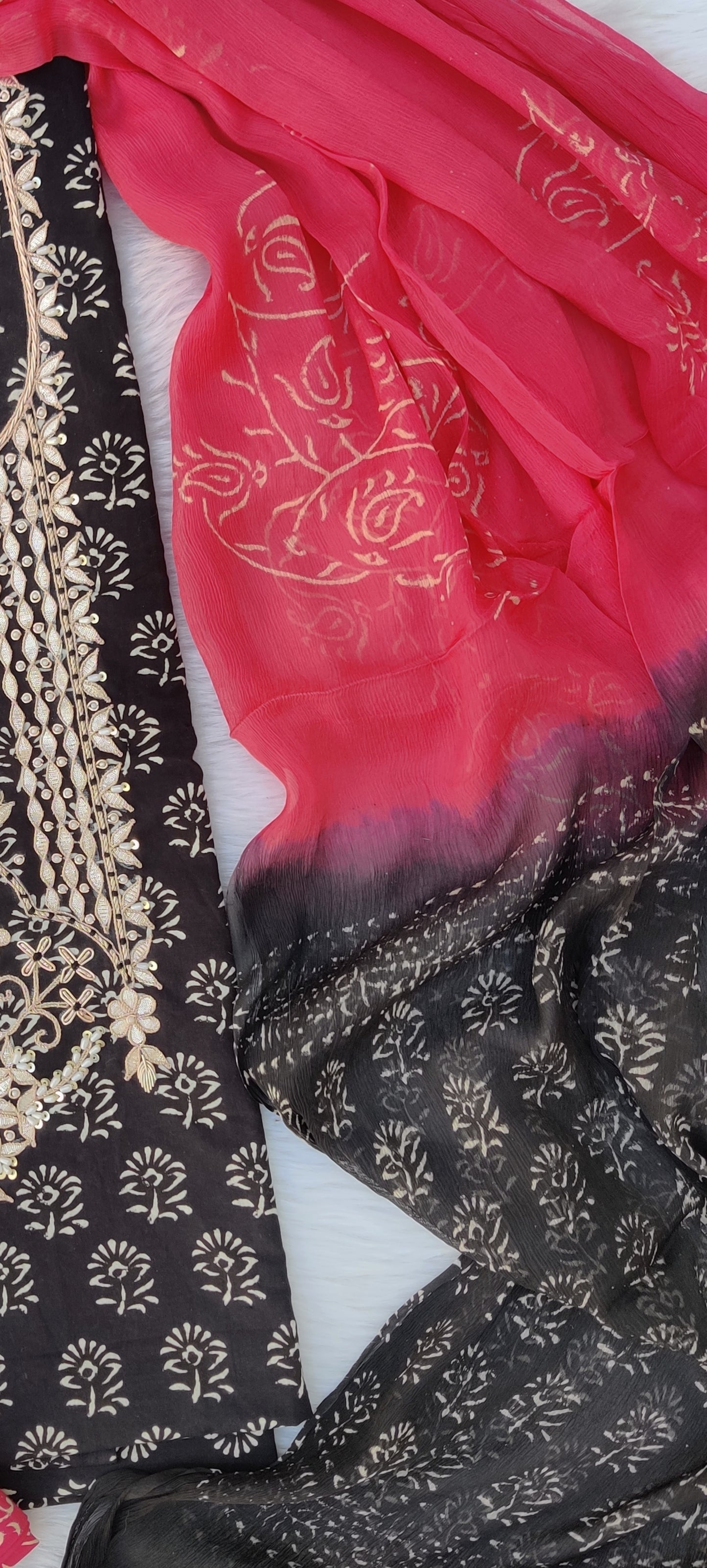 FLORAL PRINTED COTTON GOTA PATTI SUIT WITH CHIFFON DUPATTA