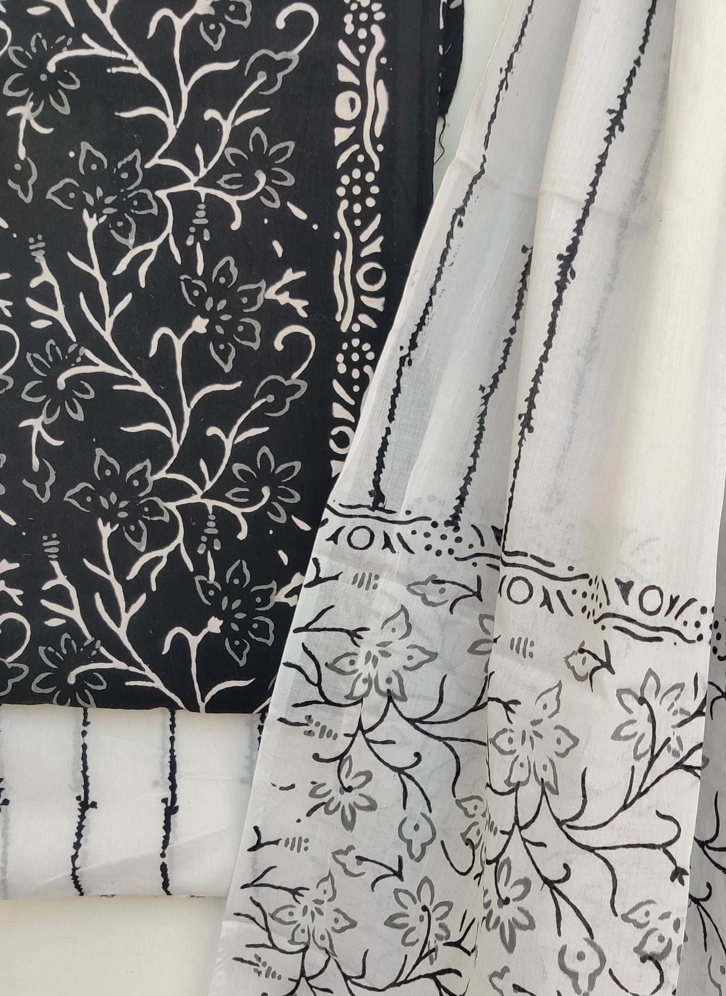 Hand Painted Cotton Suit with Mulmul dupatta