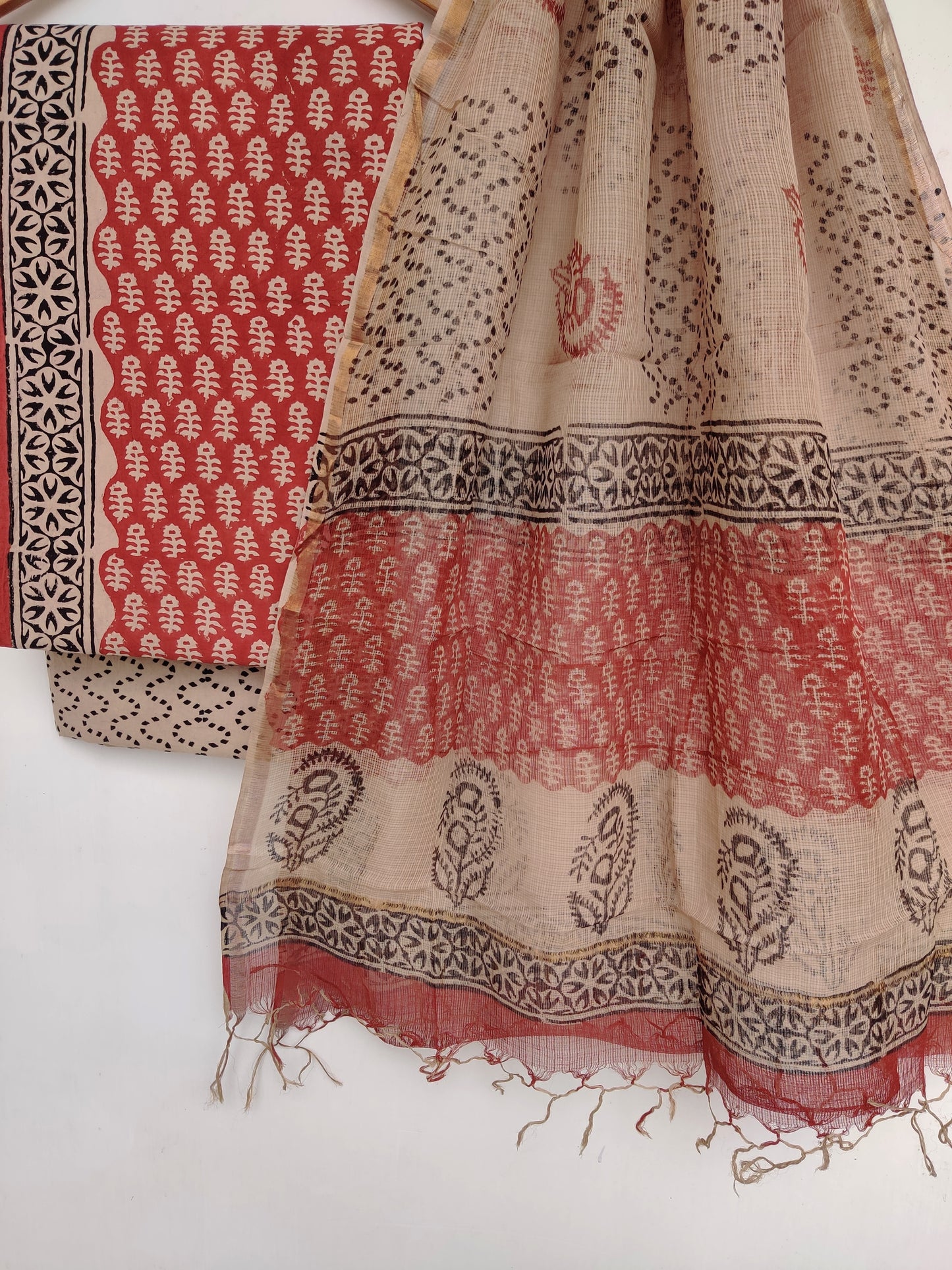 (KALAMKARI) Hand Block Printed Cotton Suit with Cotton Kota Doria dupatta6.