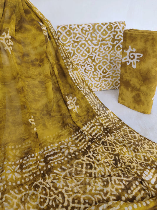 BATIK PRINTED COTTON SUIT WITH PURE CHIFFON DUPATTA