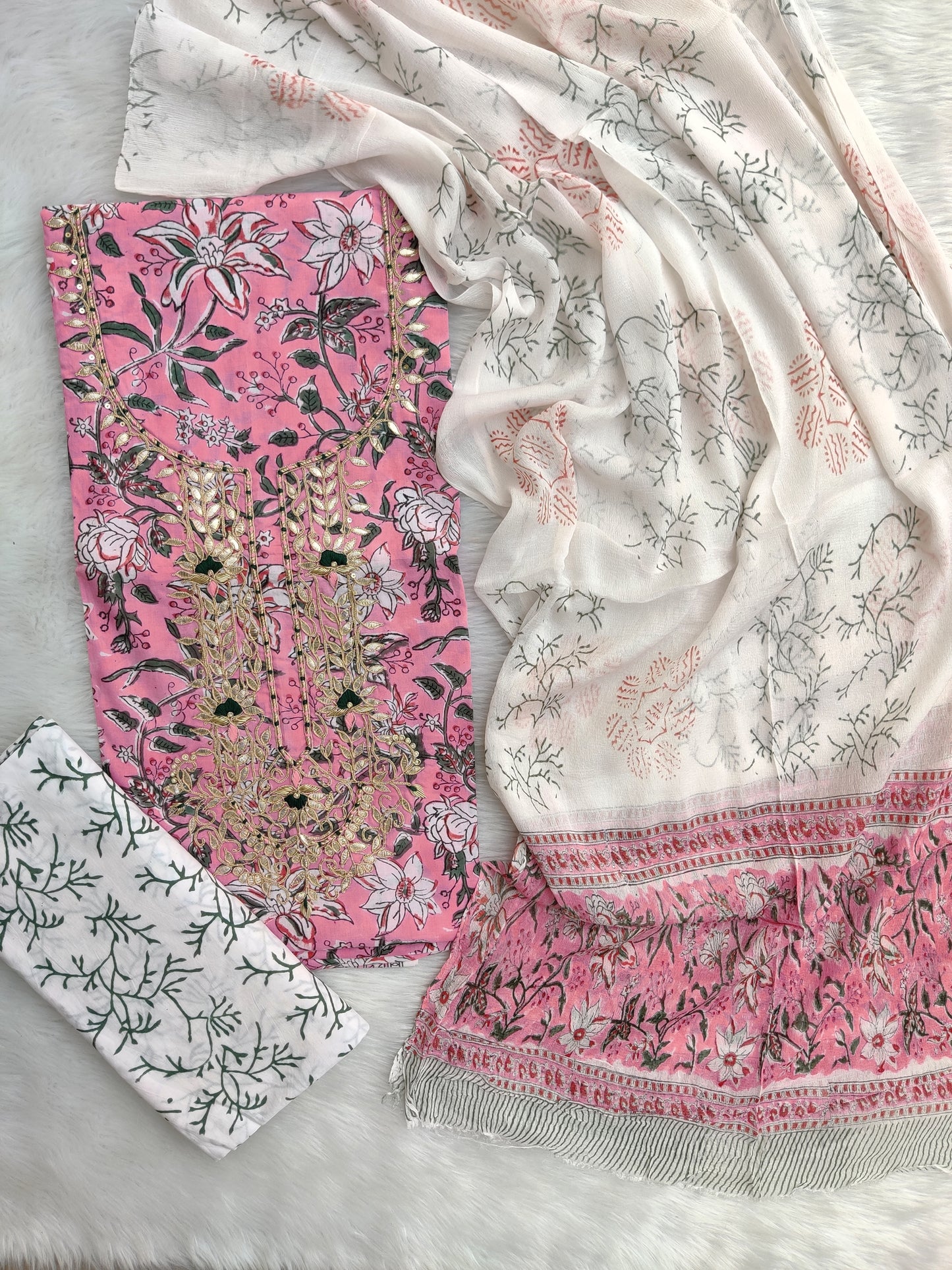 (SALE) FLORAL PRINTED COTTON GOTA PATTI SUIT WITH CHIFFON DUPATTA