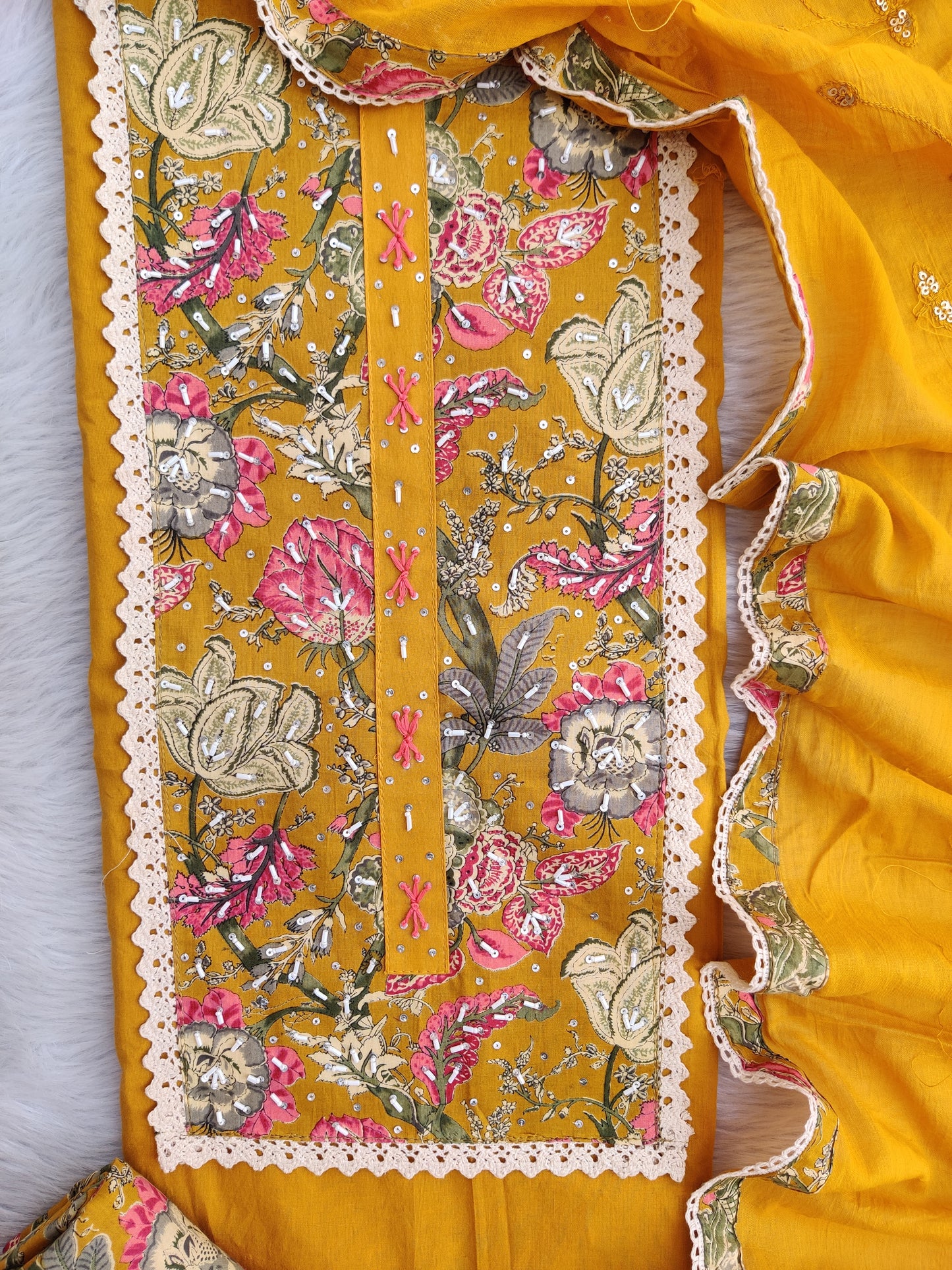 (SALE) COTTON NECK EMBROIDERY WORK SUIT WITH COTTON MULMUL EMBROIDERY DUPATTA