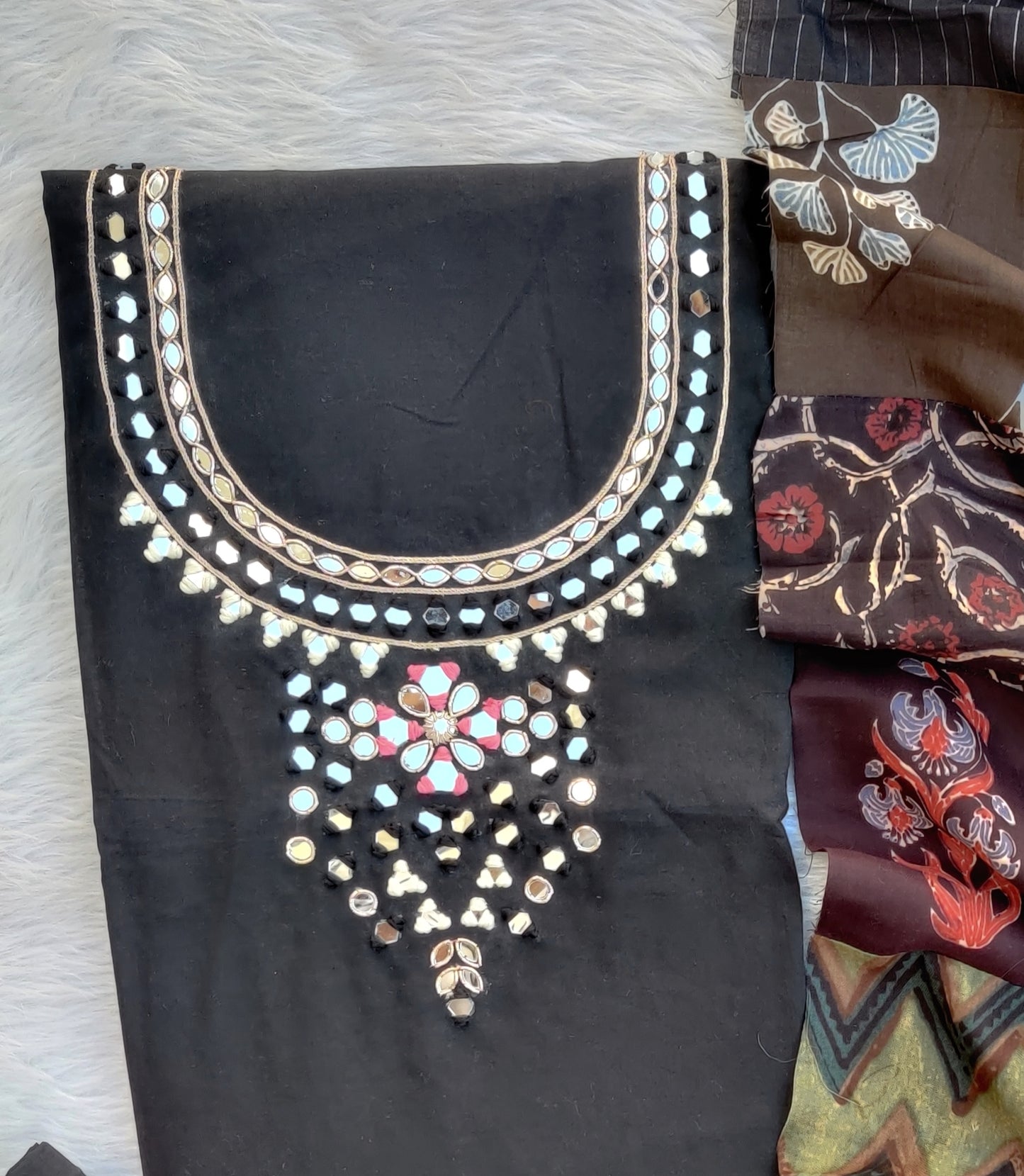 MIRROR NECK WORK SUITS WITH PATCH WORK MULMUL DUPATTA