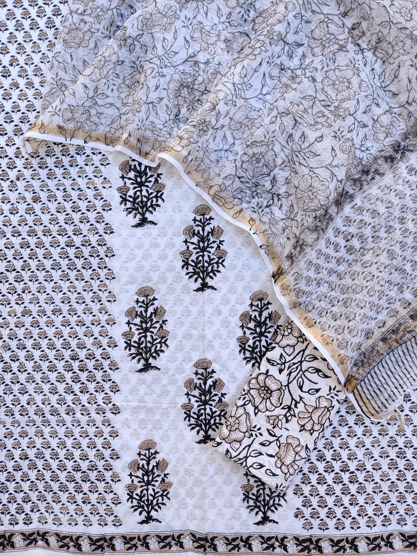 (BOOTA) Hand Block Printed Cotton Suit with Cotton Kota Doria dupatta