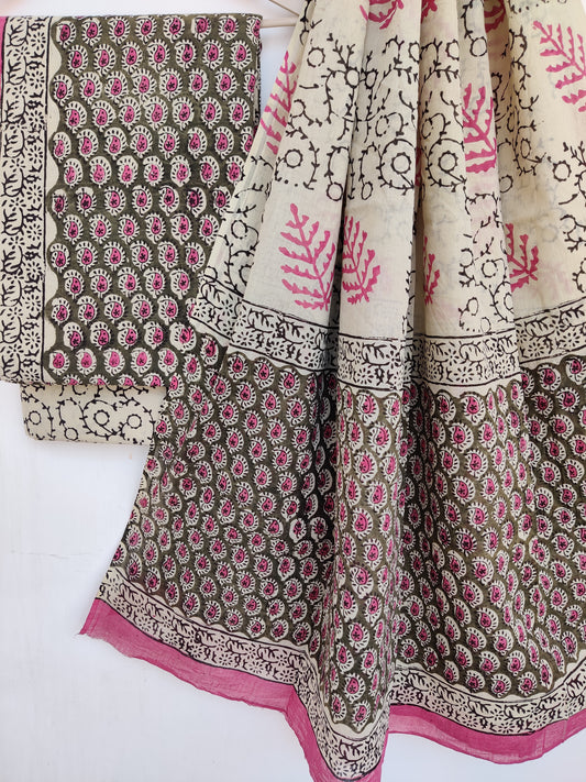 KALAMKARI Cotton Block Printed Cotton Suit with Mulmul Cotton Dupatta