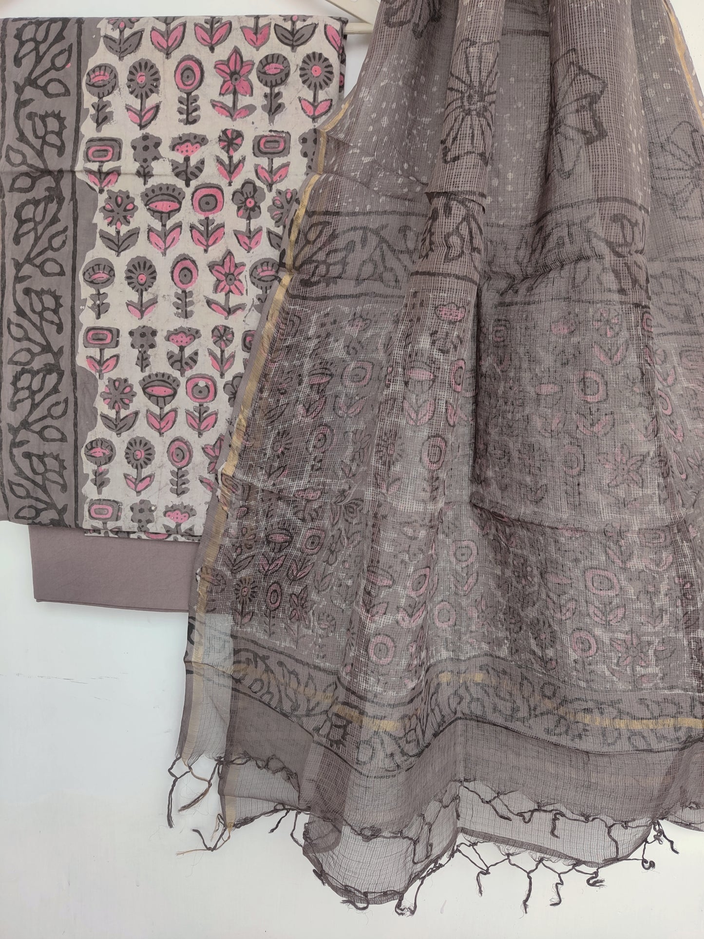 (VANASPATI) Block Printed Cotton Suit with Cotton Kota Doria dupattaa