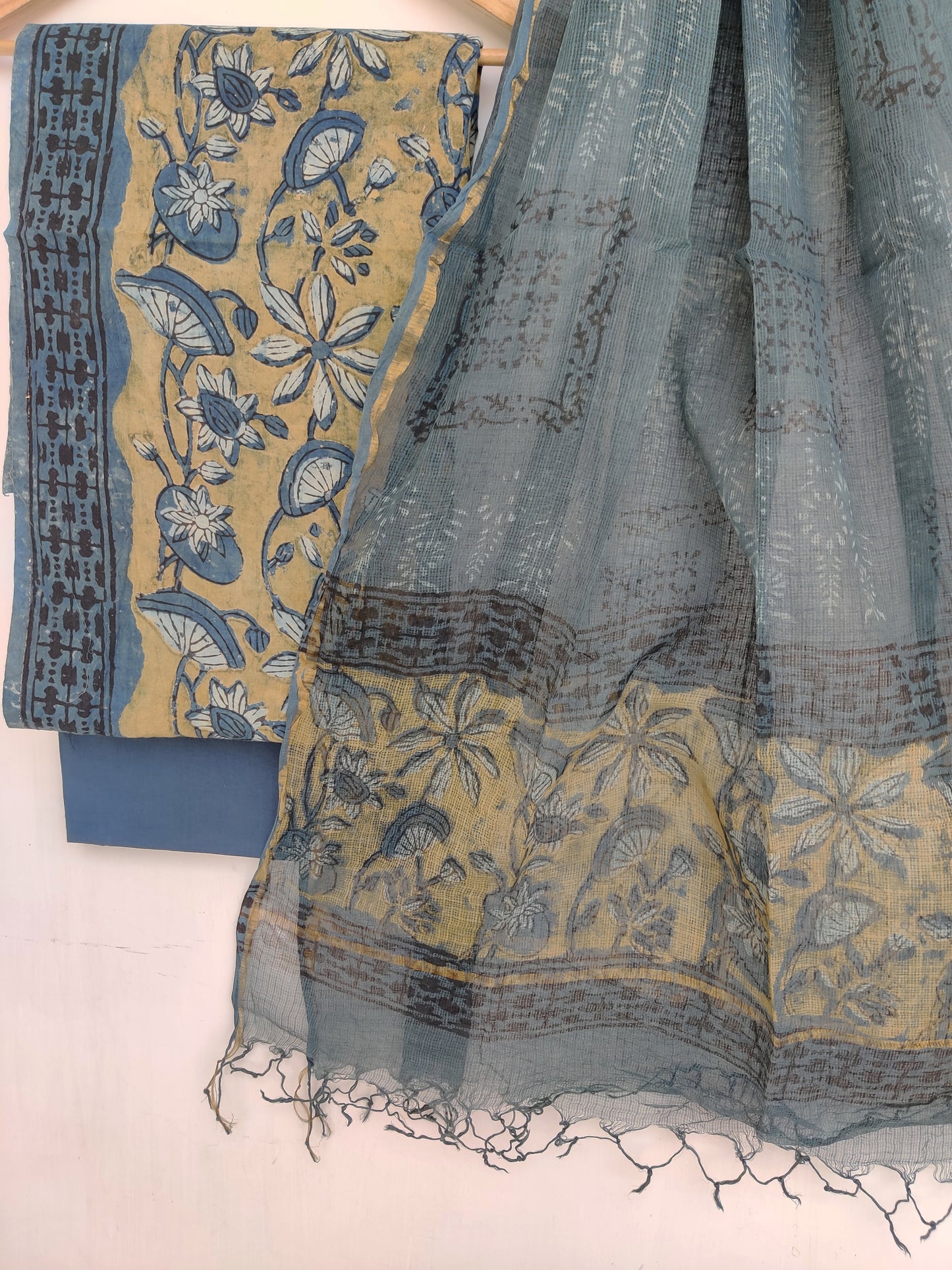 (VANASPATI) Block Printed Cotton Suit with Cotton Kota Doria dupattaa