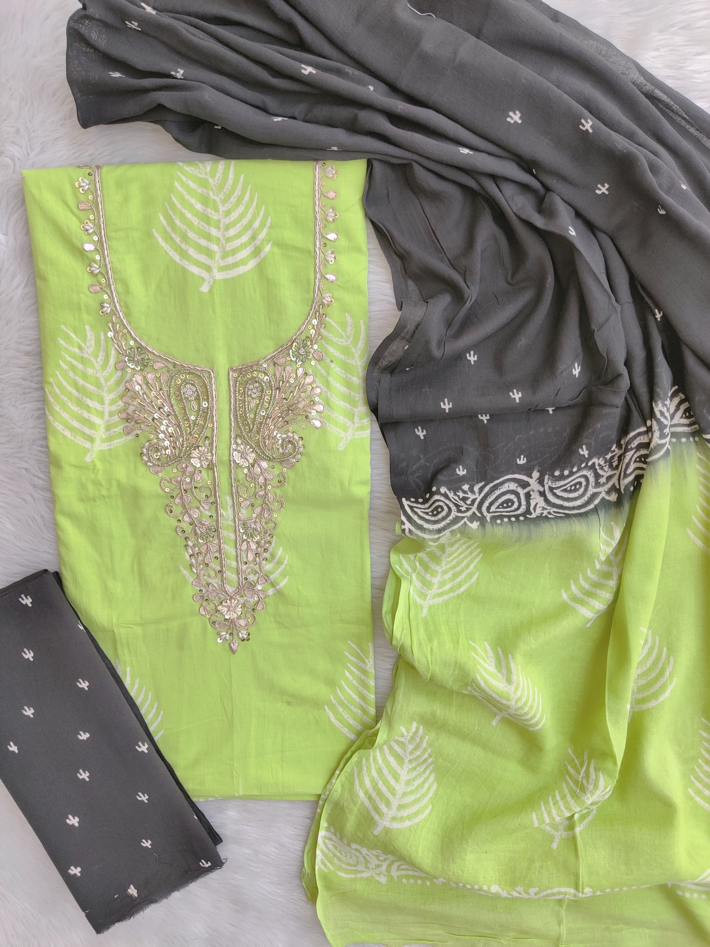 FLORAL PRINTED COTTON GOTA PATTI SUIT WITH COTTON DUPATTA