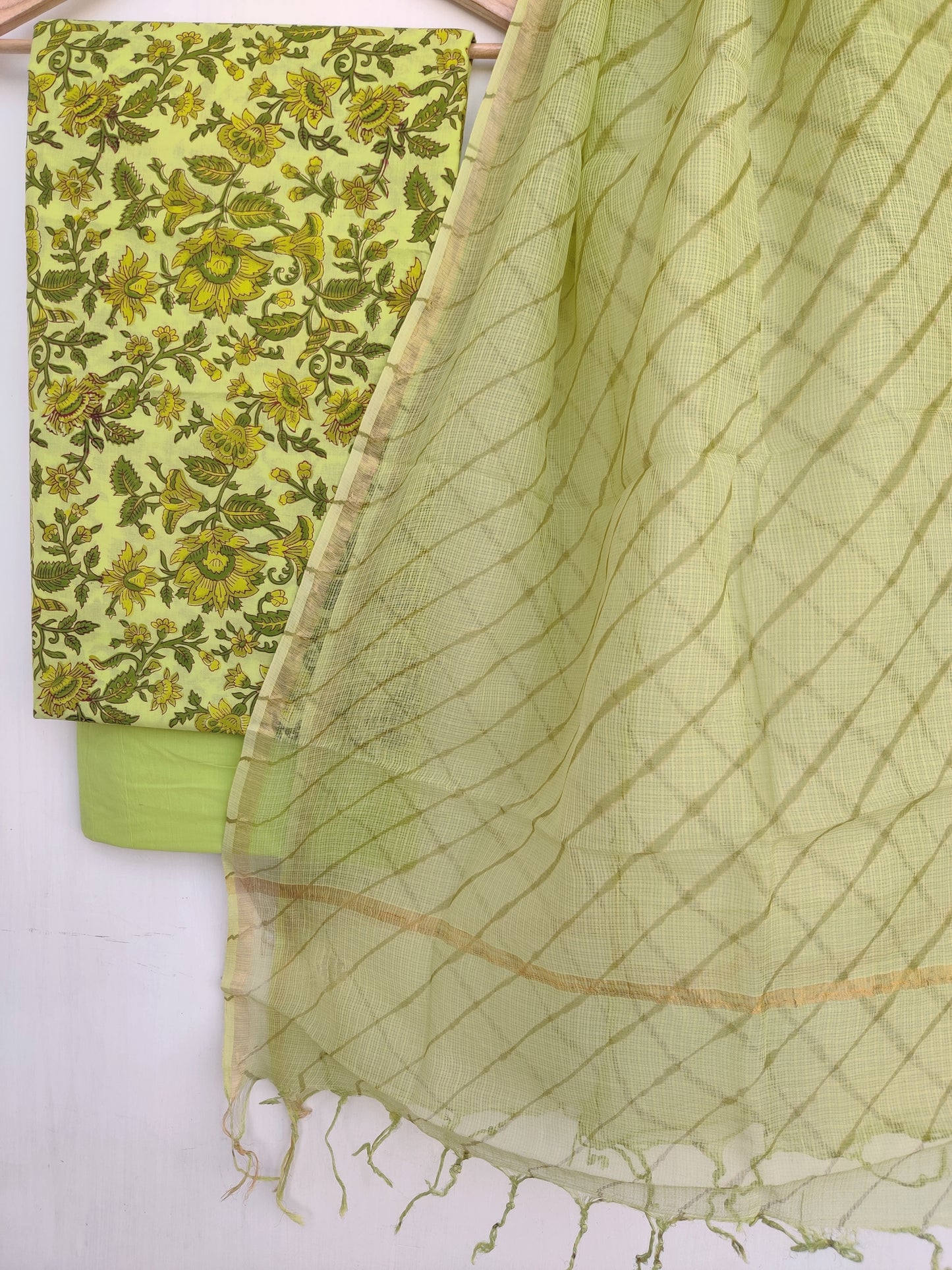 BLOCK PRINTED COTTON SUIT WITH LEHRIYA KOTA DORIA DUPATTA