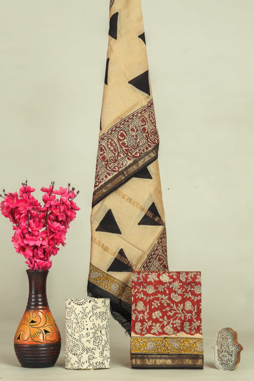 HAND BLOCK PRINTED MAHESHWARI SILK SUIT WITH MAHESHWARI SILK DUPATTA