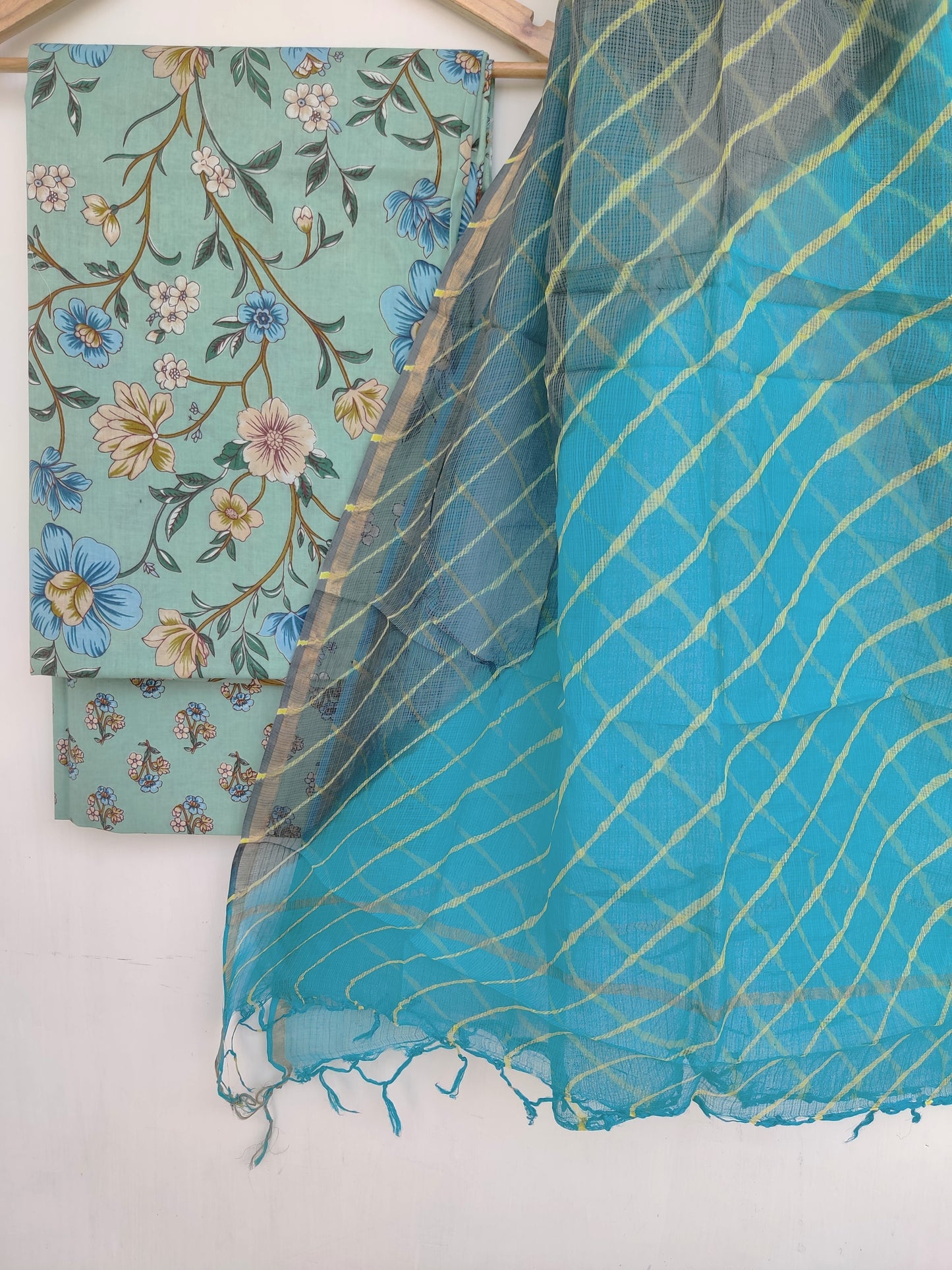 (SALE) JAIPURI PRINTED COTTON SUIT WITH LEHRIYA KOTA DORIA DUPATTA