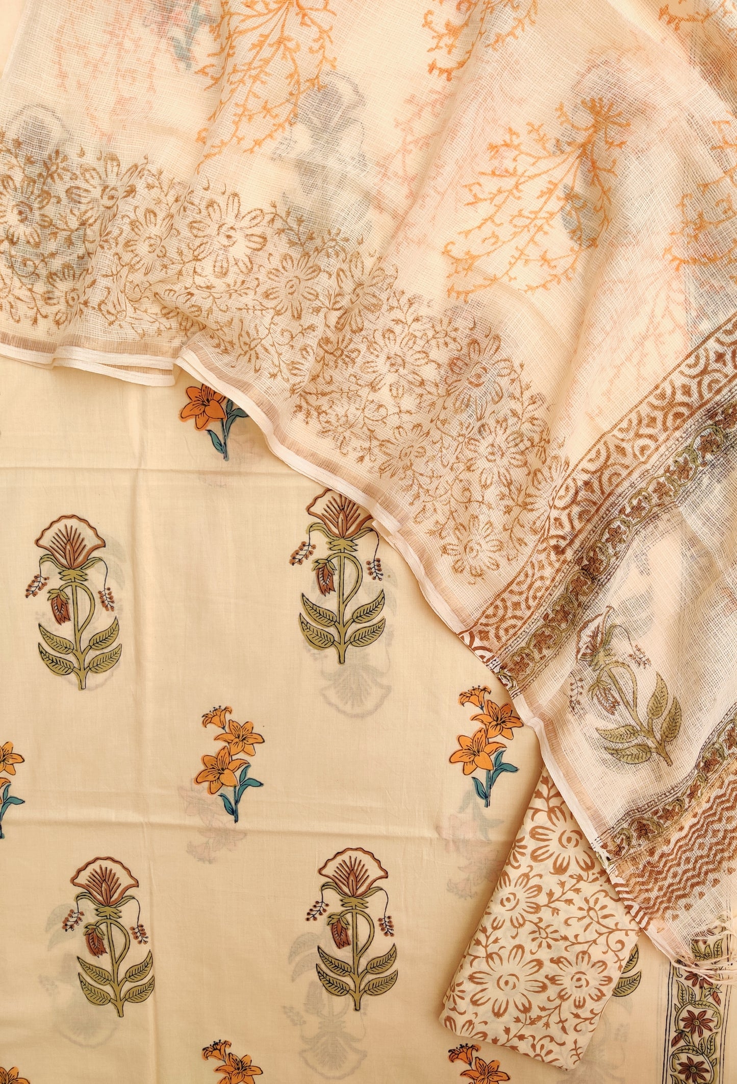 HAND BLOCK PRINTED COTTON SUIT WITH KOTA DORIA DUPATTA