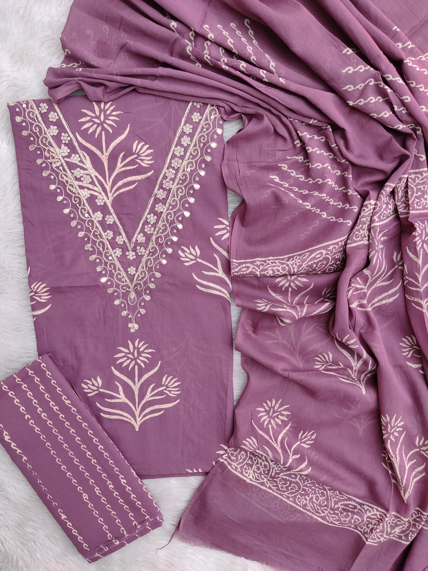 FLORAL PRINTED COTTON GOTA PATTI SUIT WITH COTTON DUPATTA