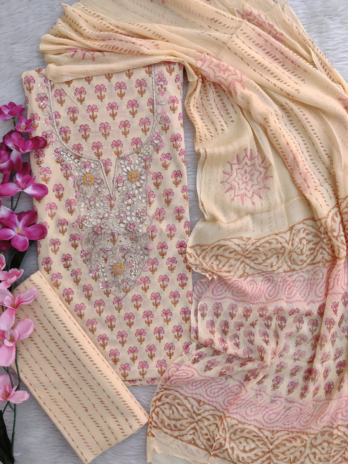 FLORAL PRINTED COTTON GOTA PATTI SUIT WITH CHIFFON DUPATTA
