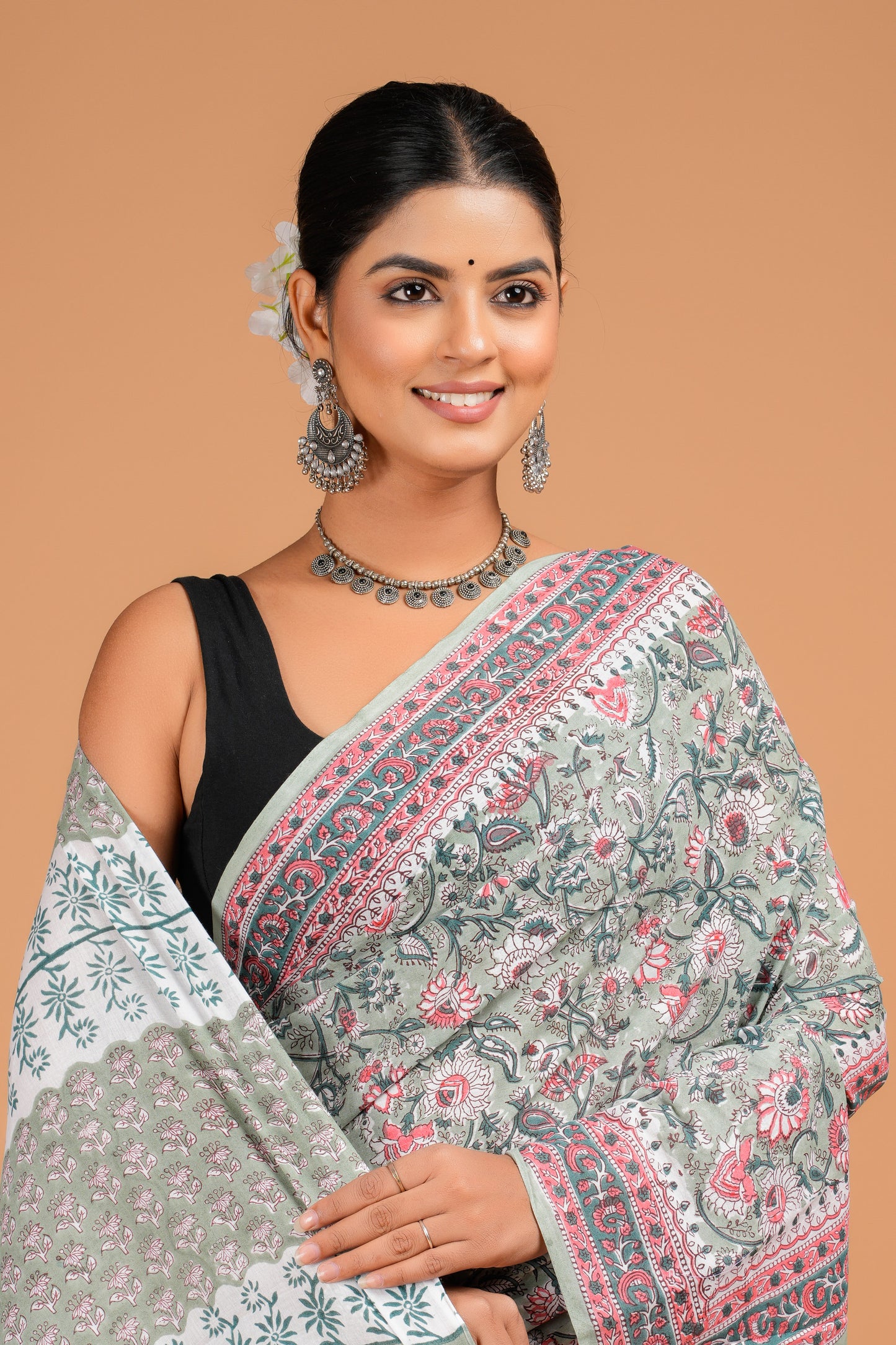 Hand Block Printed Floral Cotton Mulmul Saree with Blouse Piece
