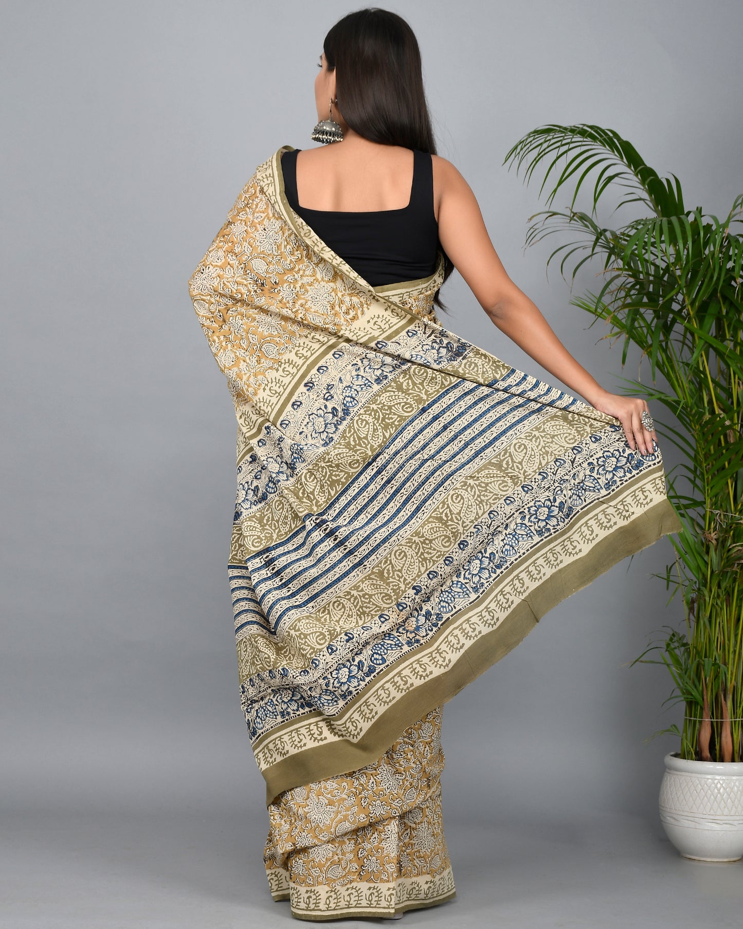 Bagru Printed Cotton Mulmul Saree with Blouse Piece