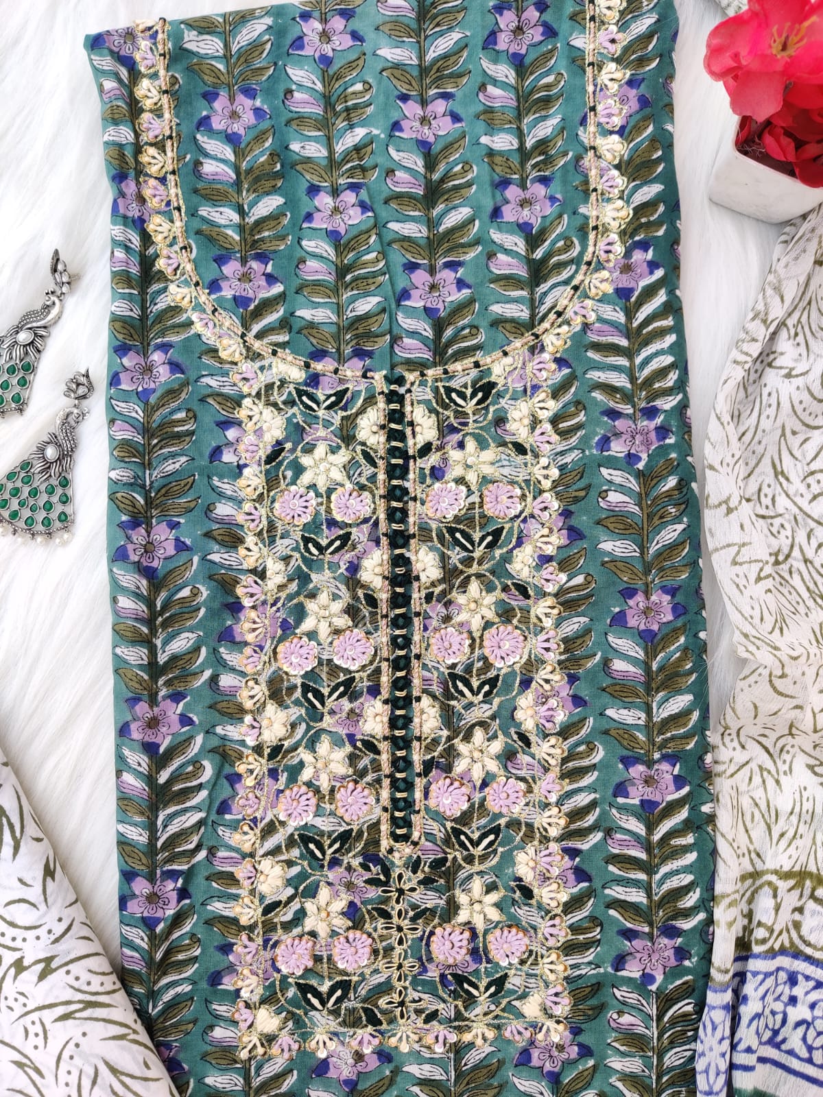 (SALE) FLORAL PRINTED COTTON GOTA PATTI SUIT WITH CHIFFON DUPATTA