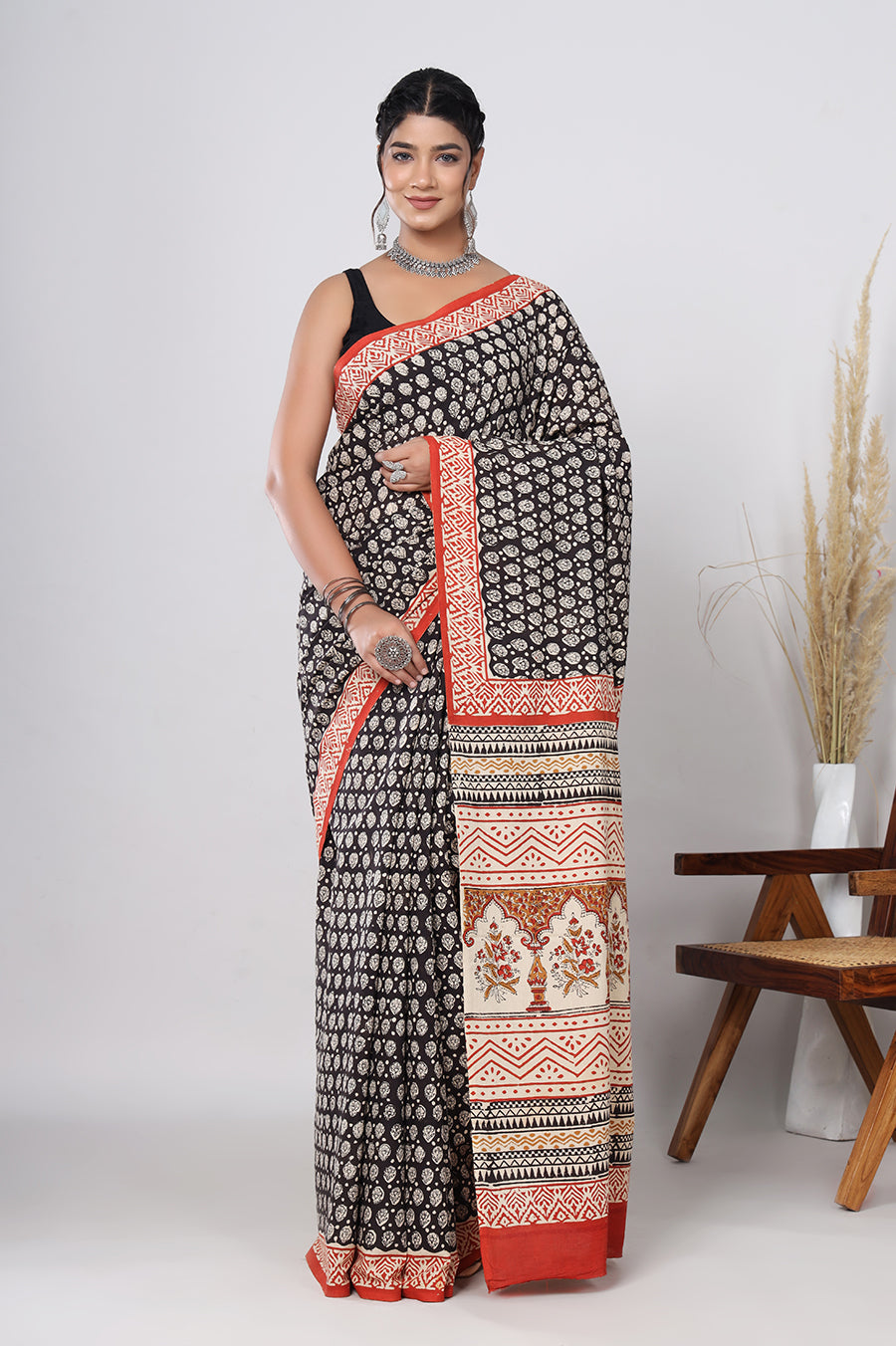 Hand Block Printed Green Floral Cotton Mulmul Saree with Blouse Piece