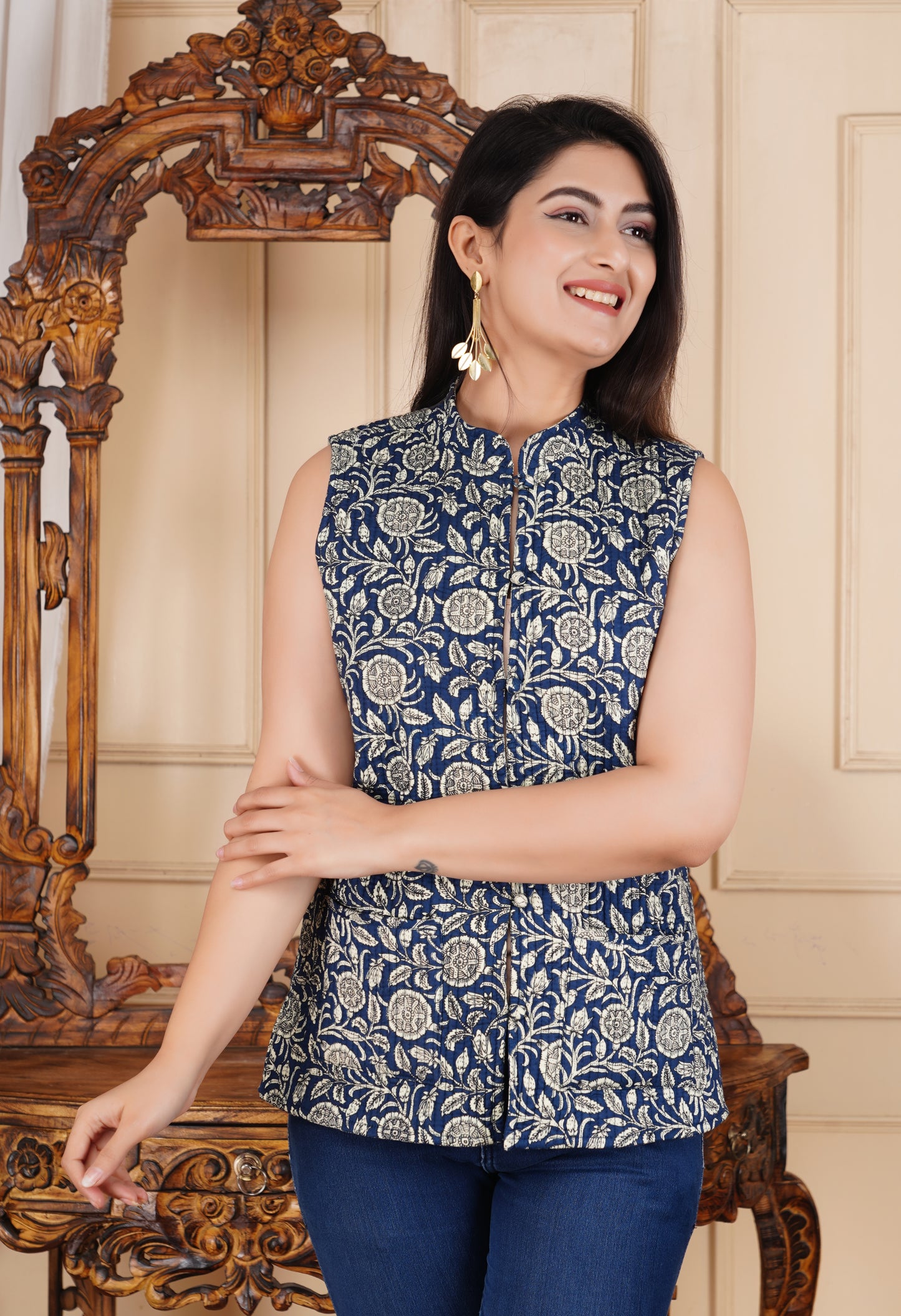 New Launch Jaipuri Reversible Quilted Cotton Sleeveless Jackets