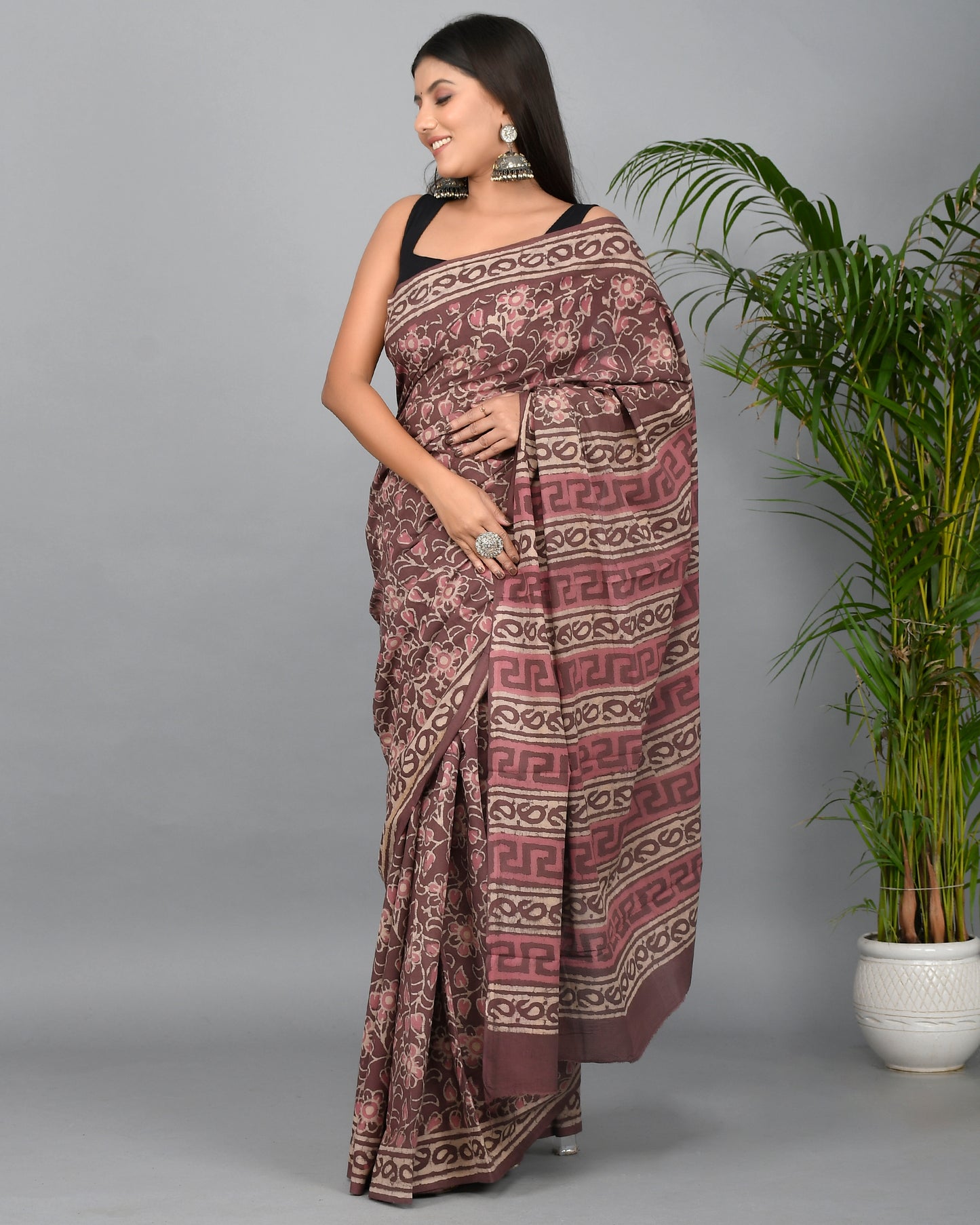 (SALE) Hand Block Printed  Floral Cotton Mulmul Saree with Blouse Piece