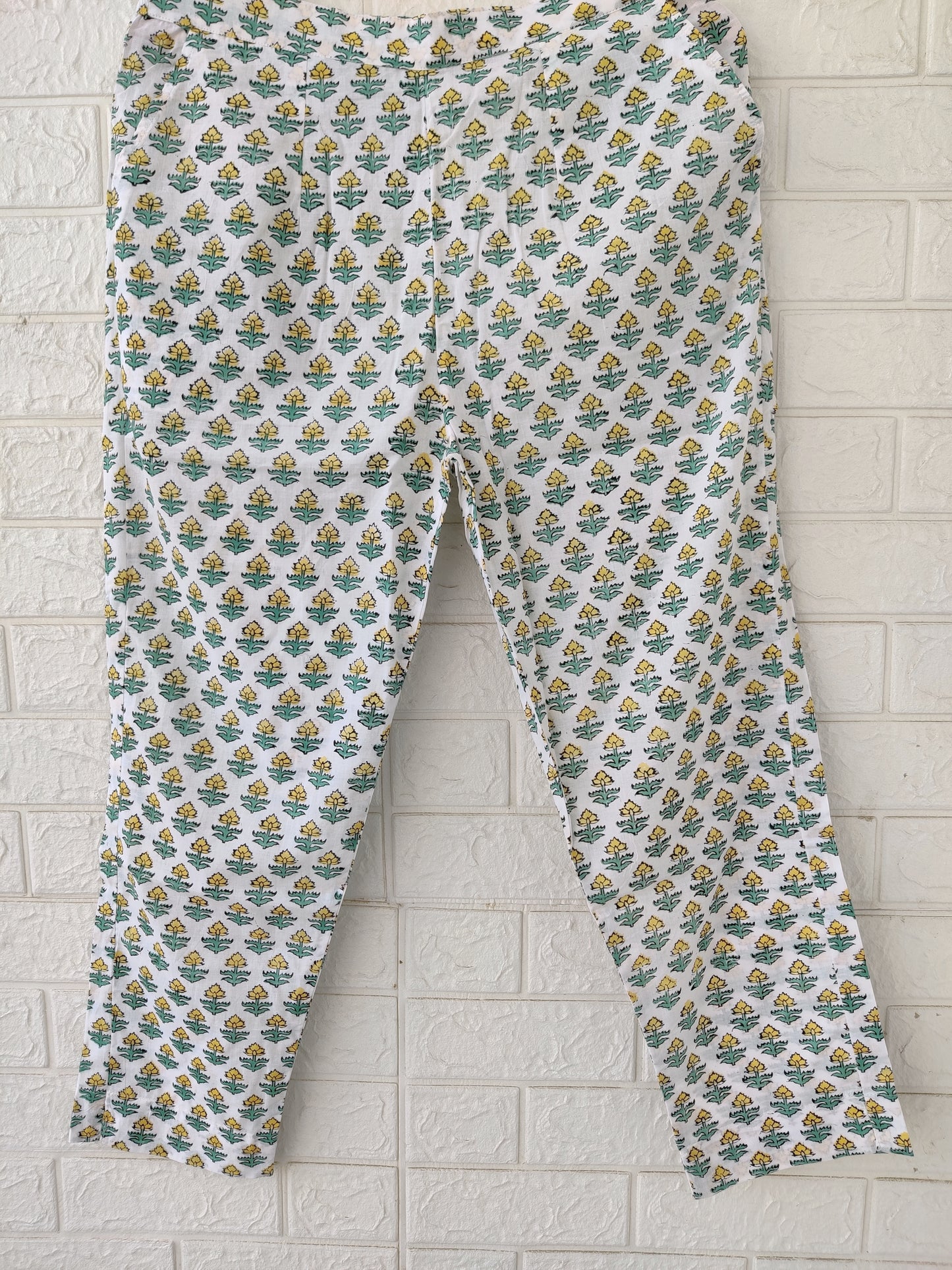 Hand-Block Suit2