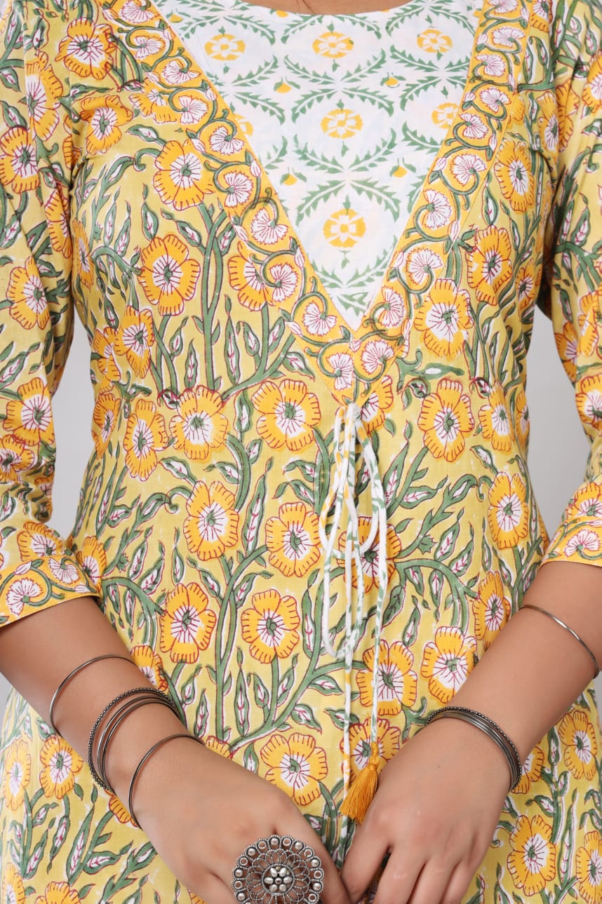 Hand-Block Suit
