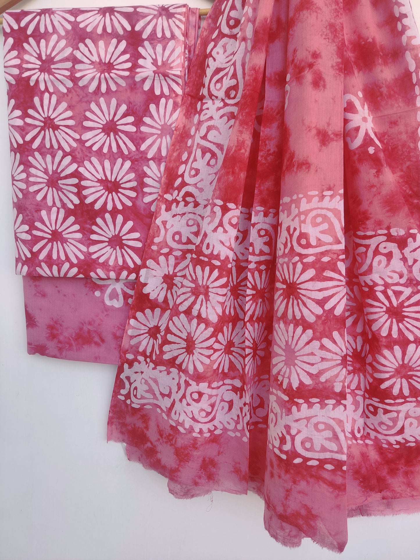 (BATIK) Hand Block Printed Cotton Suit With Mulmul Cotton Dupatta