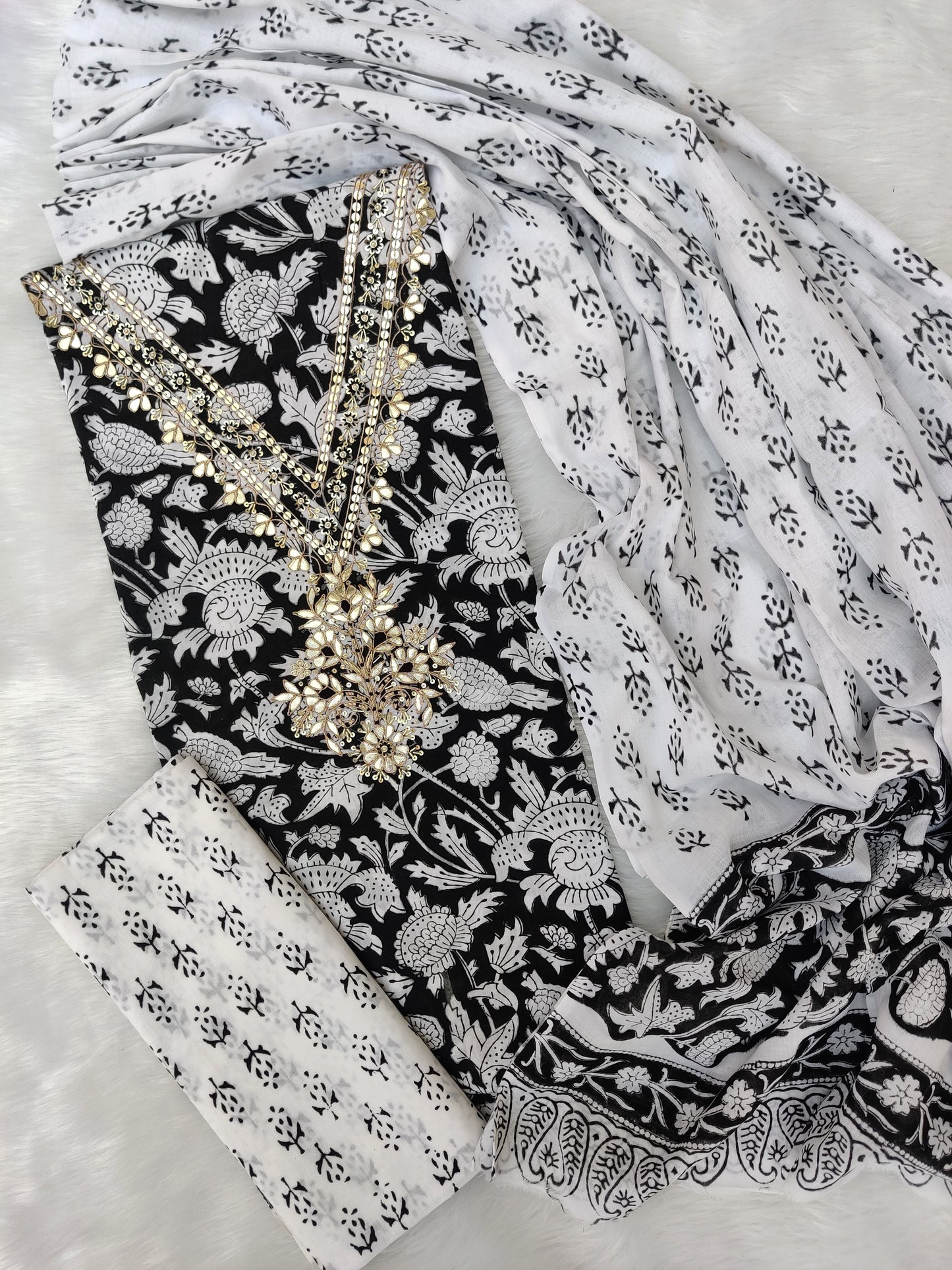 FLORAL PRINTED COTTON GOTA PATTI SUIT WITH COTTON DUPATTA