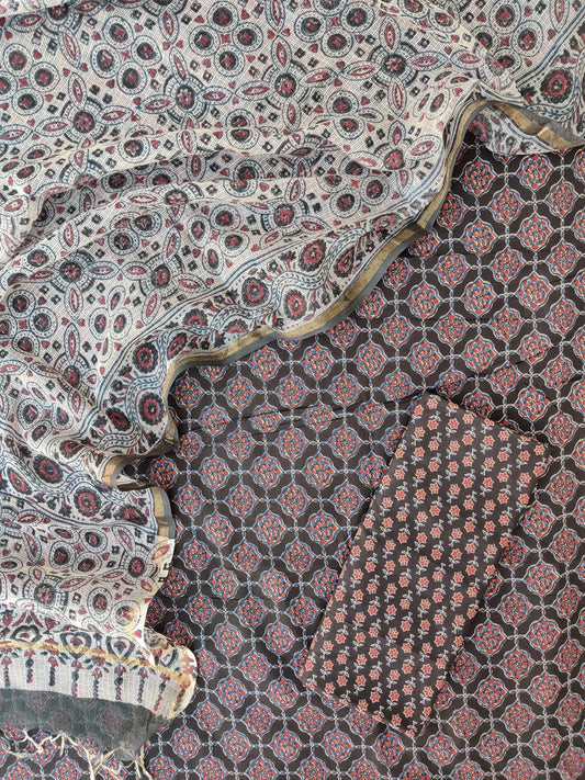 AJRAKH Printed Cotton Suit with Cotton Kota Doria dupattta