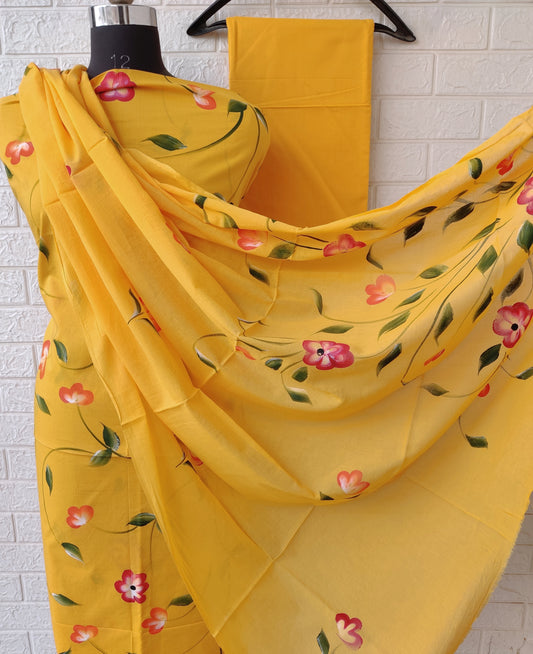 HAND-PAINTED COTTON UNSTICHED SUIT SET WITH MULMUL DUPATTA