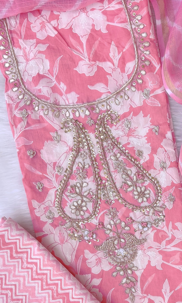 HANDBLOCK PRINTED GOTA PATTI NECK WORK SUITS WITH LEHRIYA KOTA DORIA DUPATTA