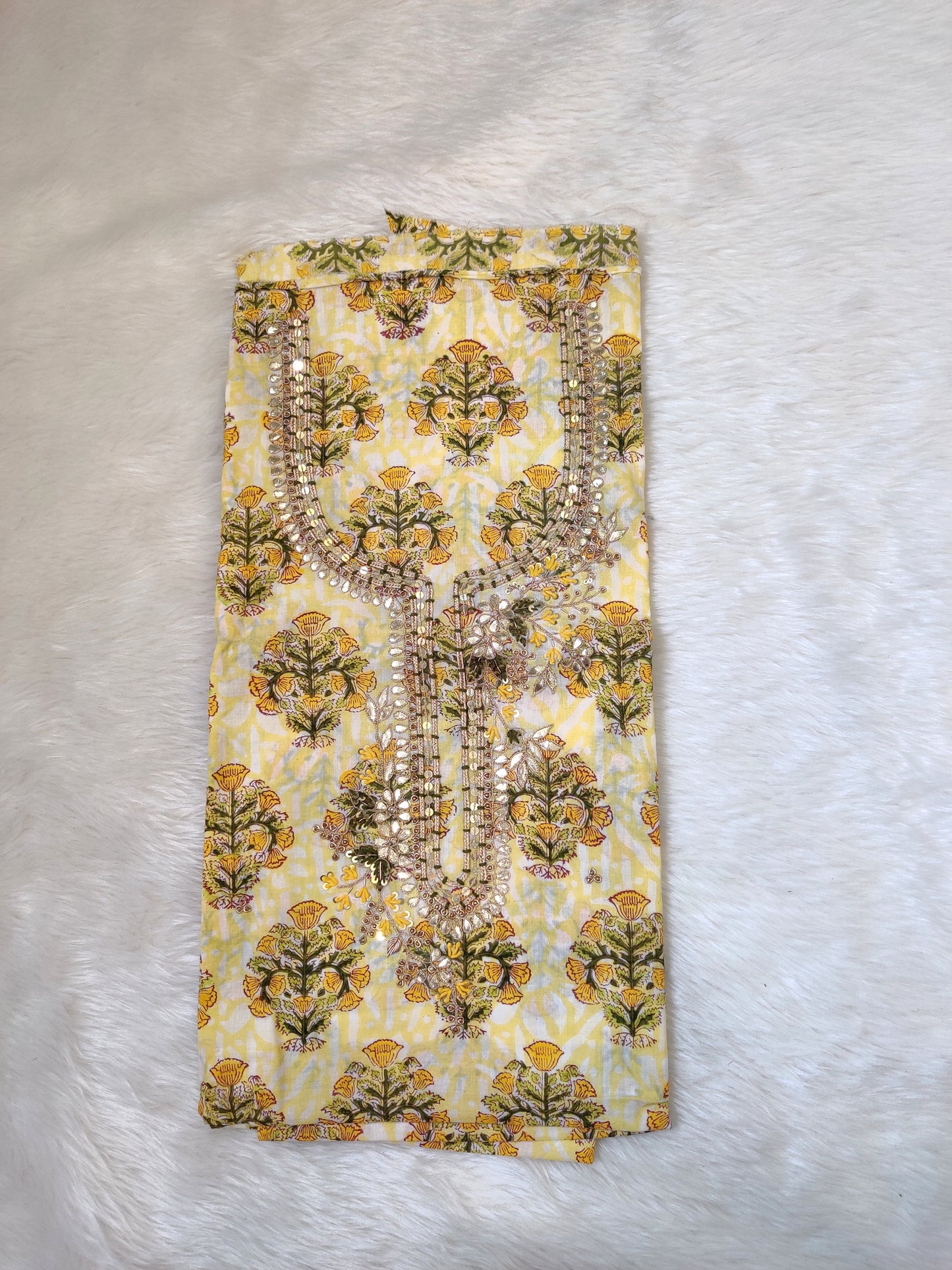 Only 2.5 mtr TOP (Kurta)