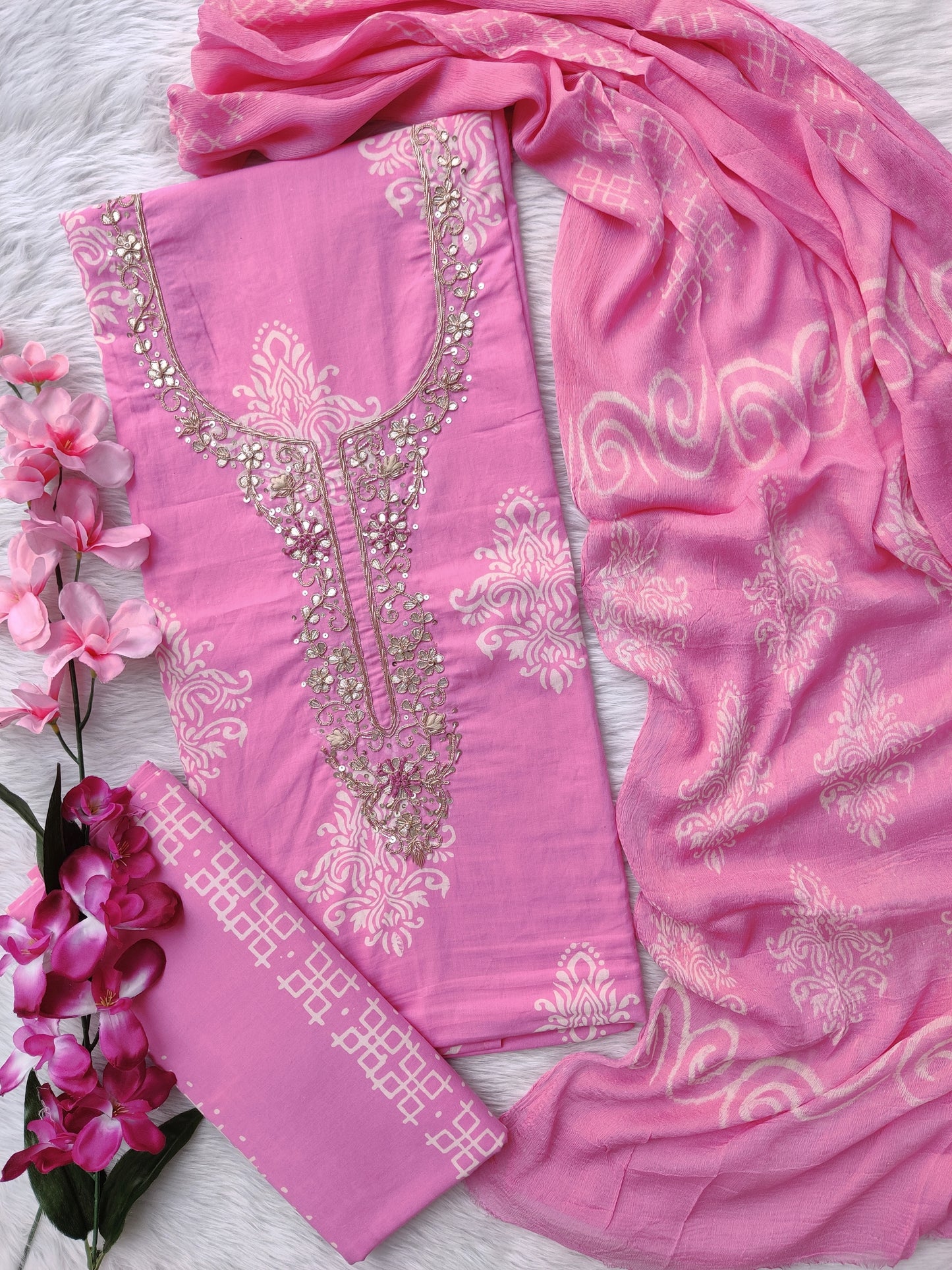 FLORAL PRINTED COTTON GOTA PATTI SUIT WITH CHIFFON DUPATTA