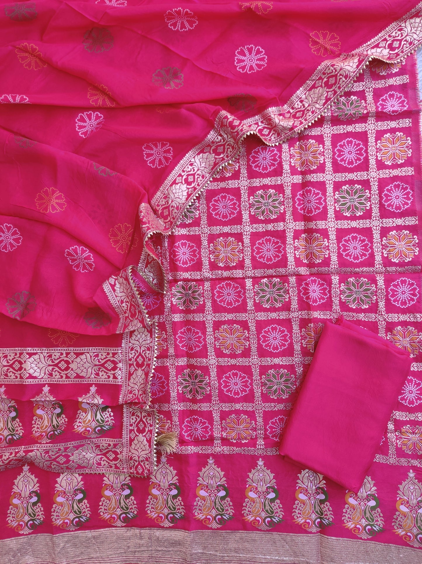 BANARASI DOLA SILK SUIT SET WITH DOLA SILK DUPATTA