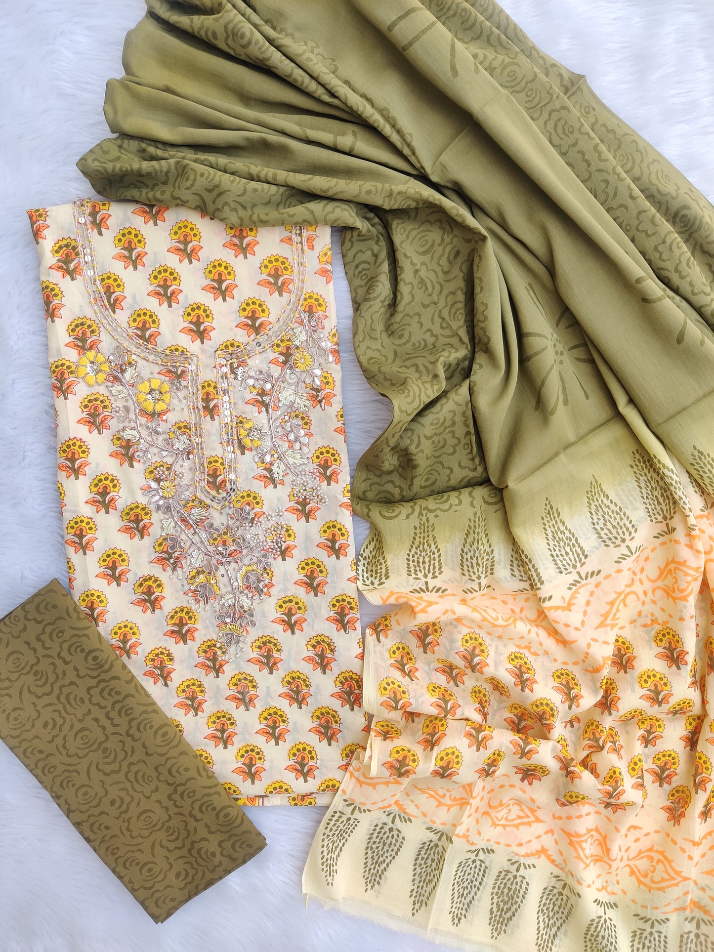 FLORAL PRINTED COTTON GOTA PATTI SUIT WITH COTTON DUPATTA