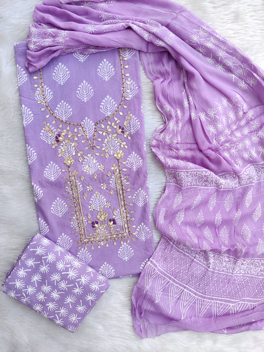(SALE) FLORAL PRINTED COTTON GOTA PATTI SUIT WITH CHIFFON DUPATTA