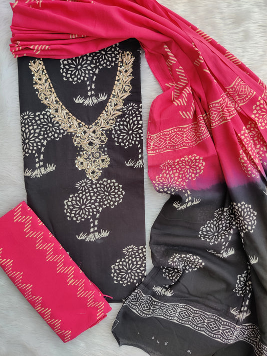 (SALE) FLORAL PRINTED COTTON GOTA PATTI SUIT WITH COTTON DUPATTA