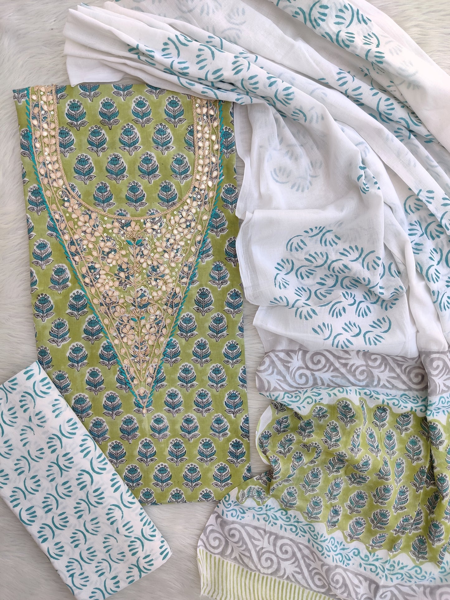 FLORAL PRINTED COTTON GOTA PATTI SUIT WITH COTTON DUPATTA