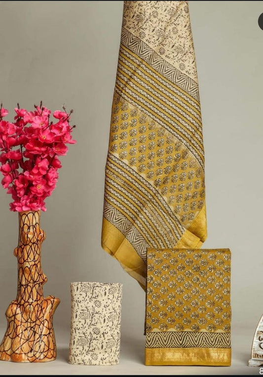 HAND BLOCK Printed Maheshwari Silk Suit with Maheshwari Silk Dupatta