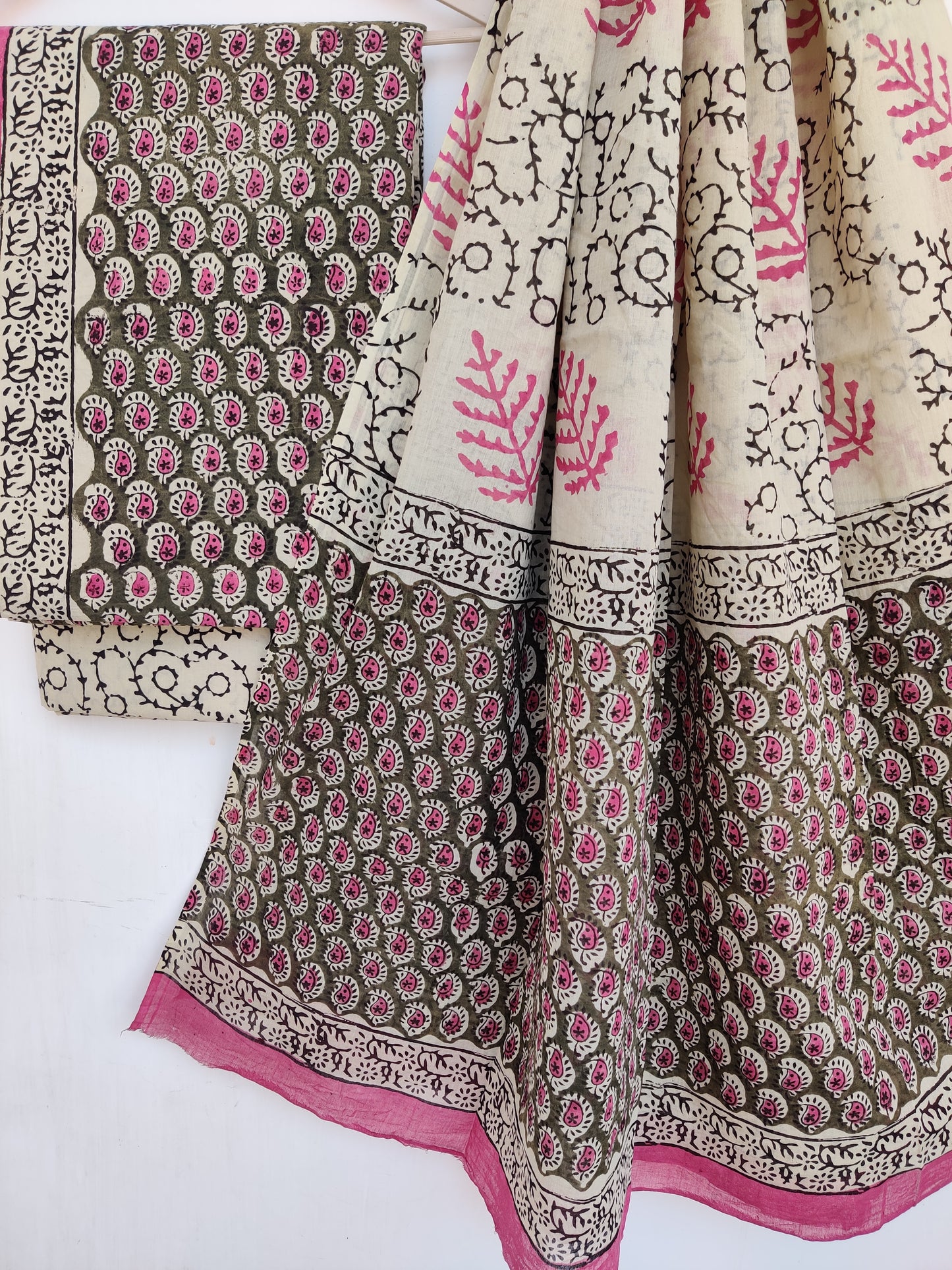 KALAMKARI Cotton Block Printed Cotton Suit with Mulmul Cotton Dupatta