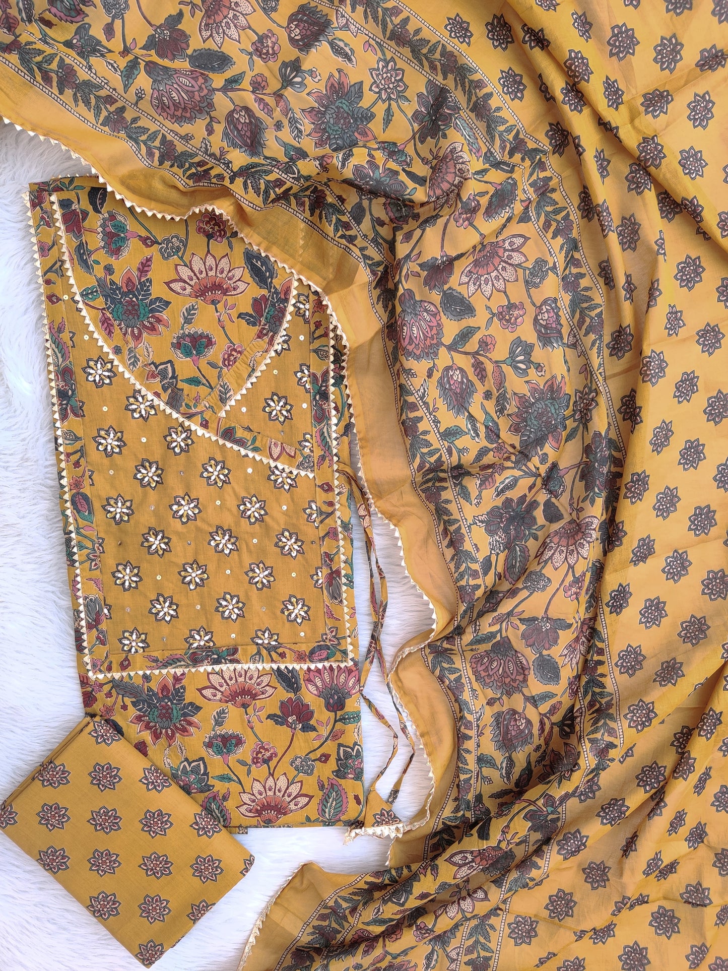 EXCLUSIVE HAND BLOCK PRINTED COTTON SUIT WITH COTTON DUPATTA