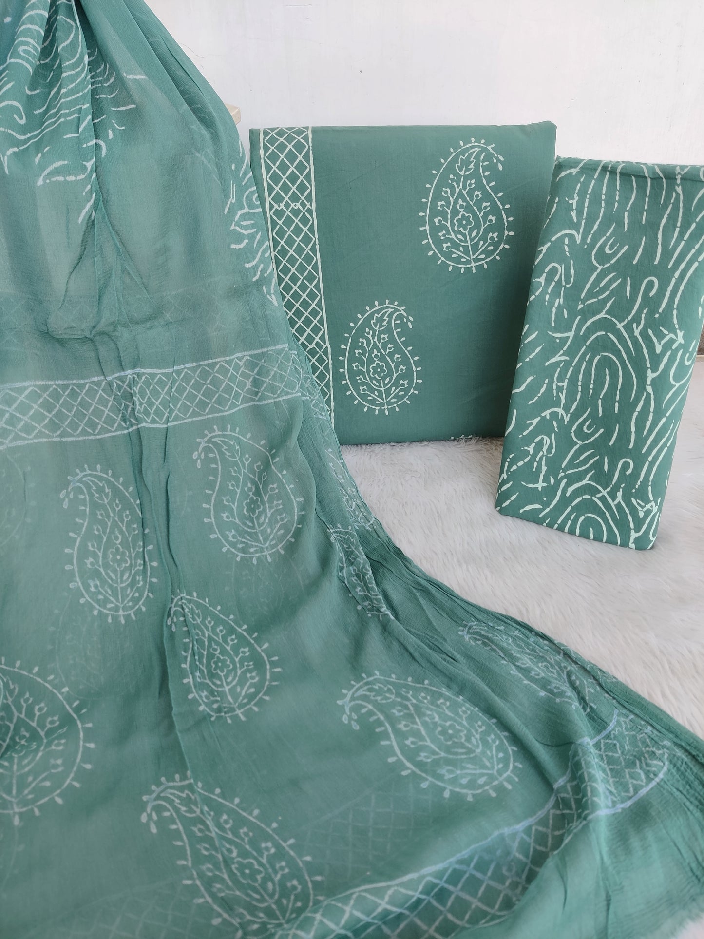 HAND BLOCK PRINTED COTTON SUIT WITH PURE CHIFFON DUPATTA