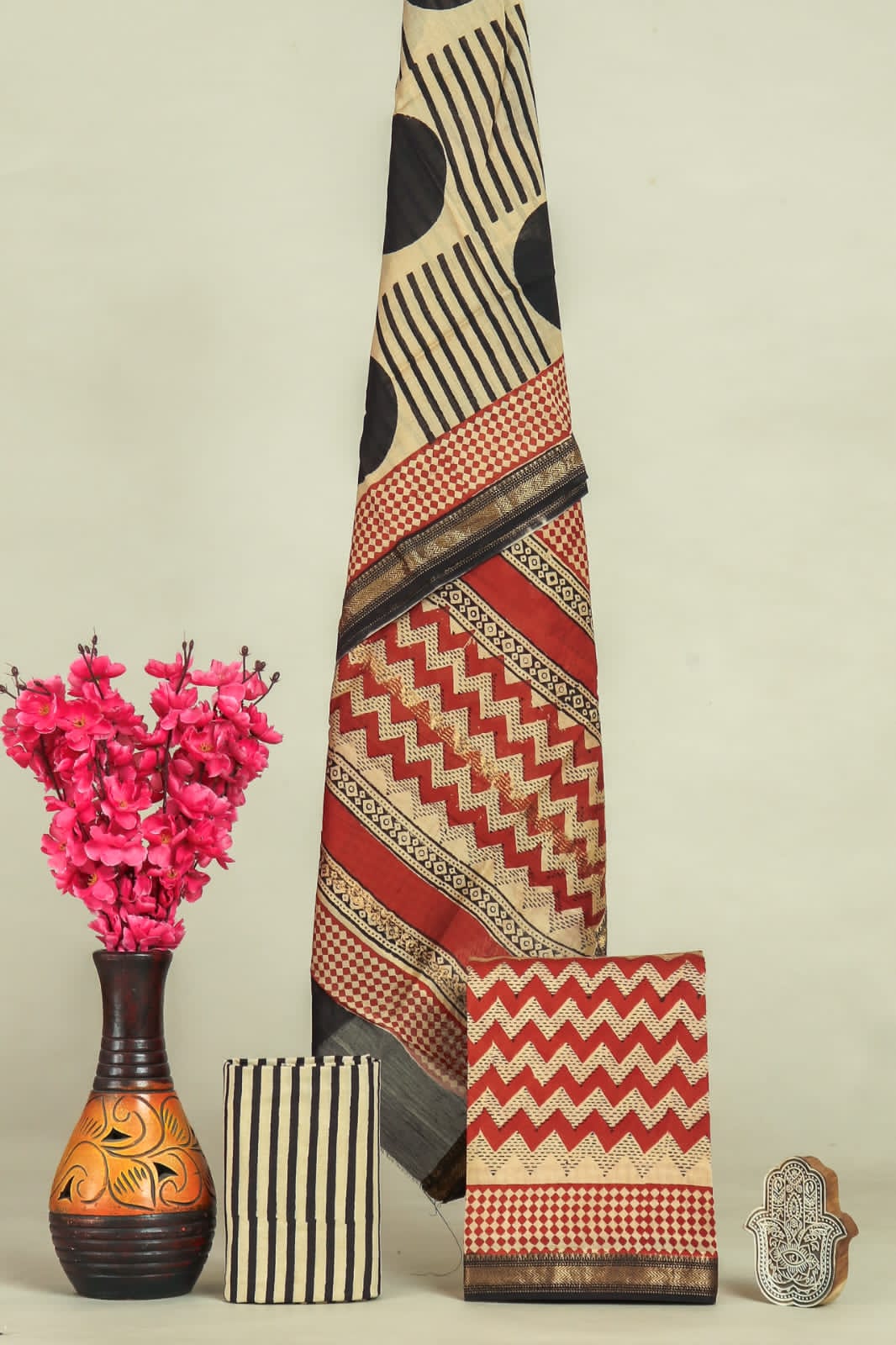 HAND BLOCK PRINTED MAHESHWARI SILK SUIT WITH MAHESHWARI SILK DUPATTA