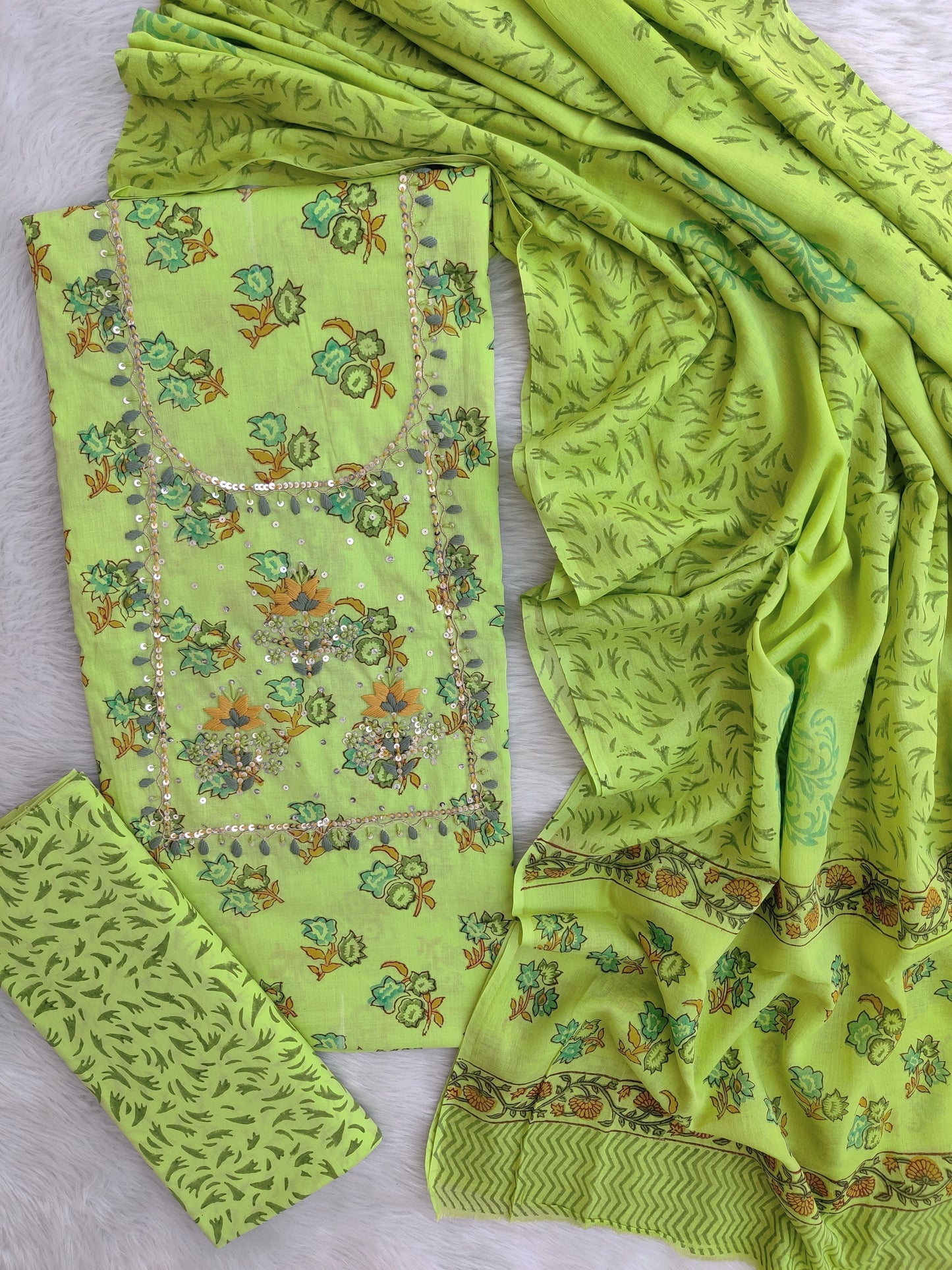 FLORAL PRINTED COTTON GOTA PATTI SUIT WITH COTTON DUPATTA
