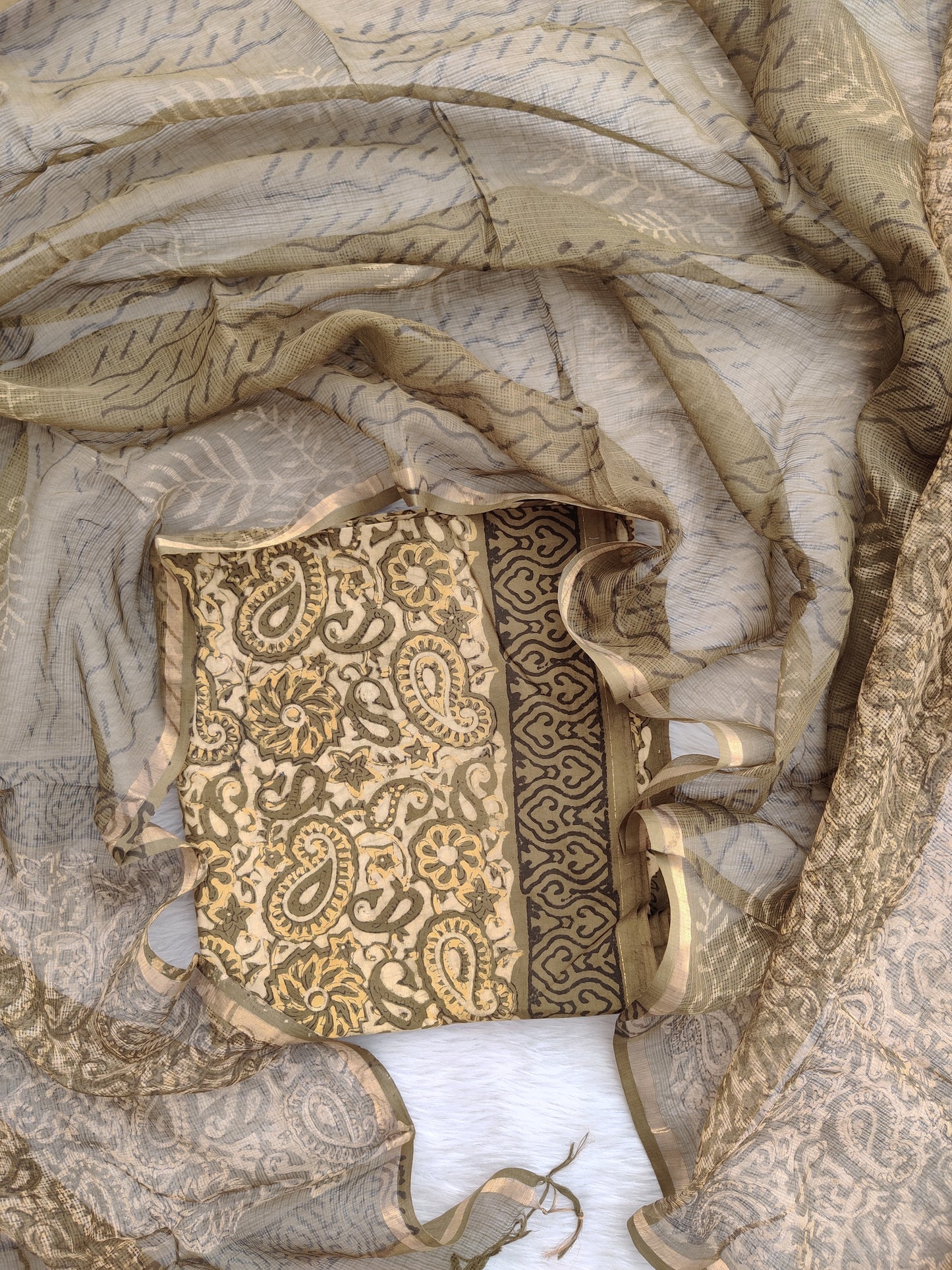 (SALE) TOP & DUPATTA Combo Set 2.5 Mtr each (NO BOTTOM)